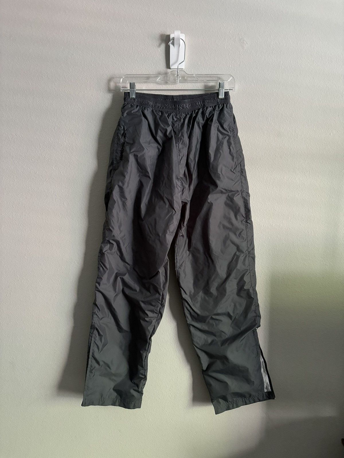 Reebok VINTAGE REEBOK GREY TRACKPANTS Size US 29 - 2 Thumbnail