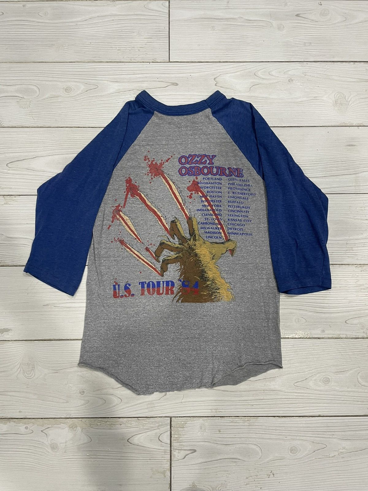 Other Ozzy Osbourne Bark At The Moon Tour Raglan Tee 🐺 🦇 🌙 ! Size US M / EU 48-50 / 2 - 8 Thumbnail