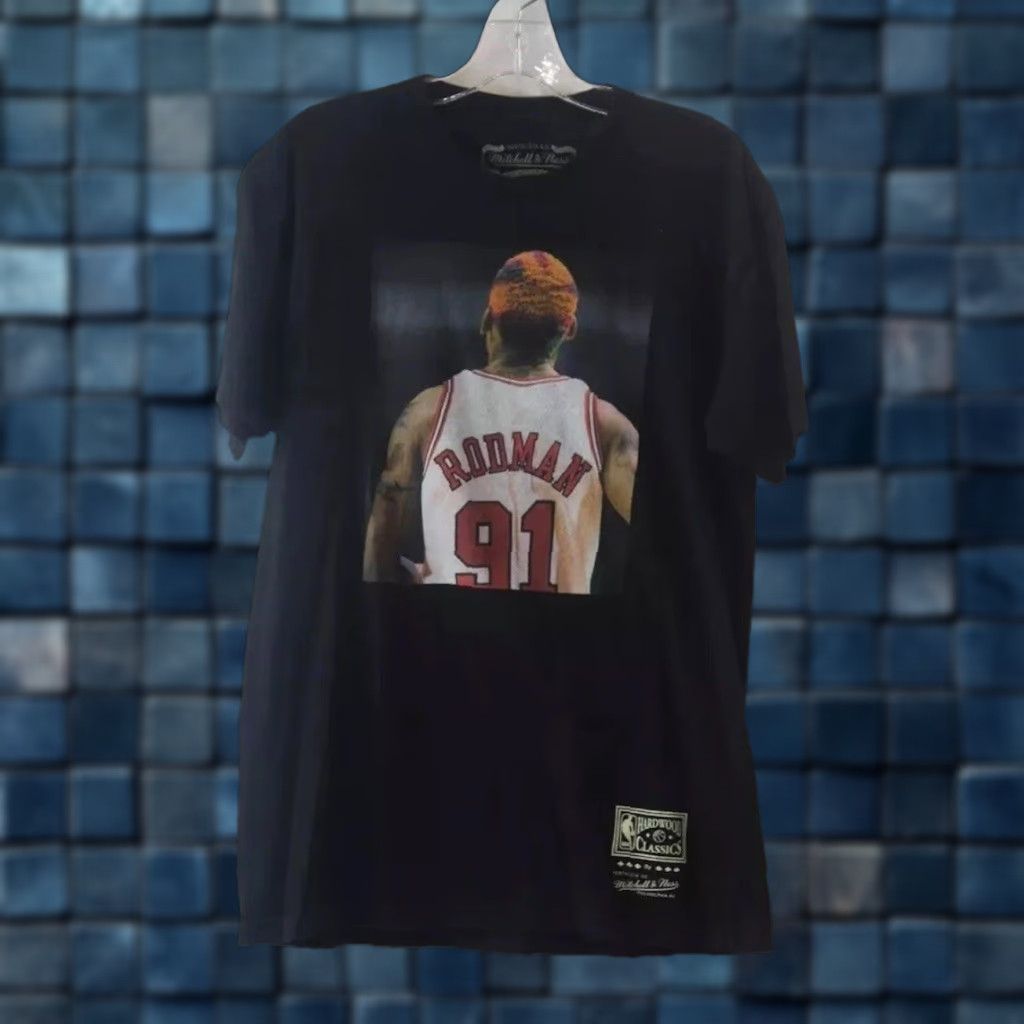 Mitchell & Ness Men's Mitchell&Ness NBA Chicago Bulls #91 Dennis Rodman Basketball Shirt Size L Size US L / EU 52-54 / 3 - 1 Thumbnail