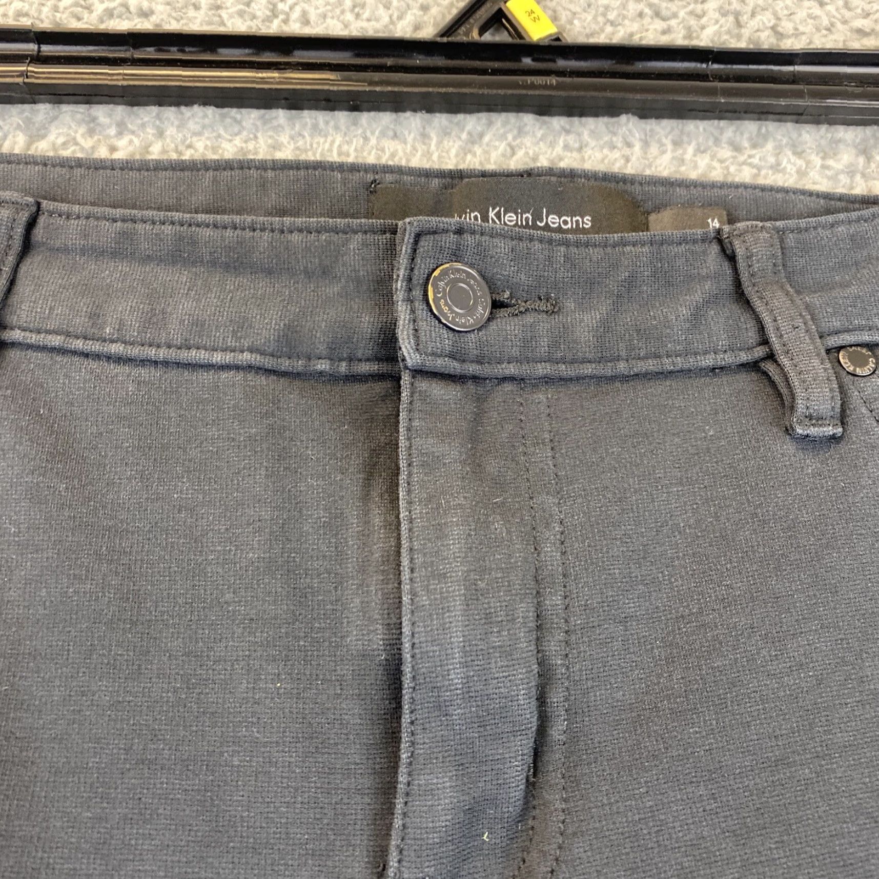 Calvin Klein Calvin Klein Jeans Womens Jeggings Black Size 14 / 67-20 Faux Front Pockets Slim Regular Women Jeans 27 in Inseam Size 36" / US 14 / IT 50 - 4 Thumbnail