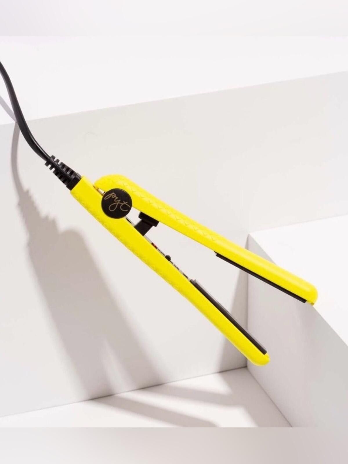 Pythia PYT / Mini Hair Straightener Flat Iron / Yellow Travel Size ONE SIZE - 2 Thumbnail