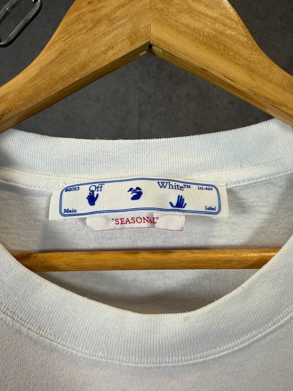 Off-White Off-white designer big logo tee Size US M / EU 48-50 / 2 - 5 Thumbnail