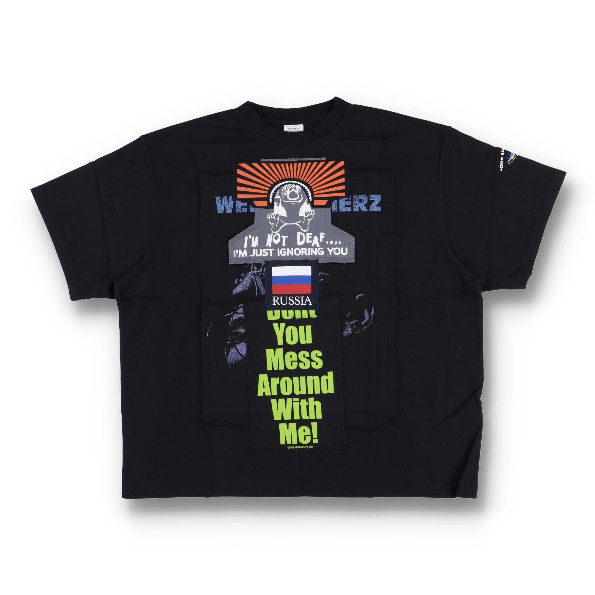 Vetements Black Russia Patchwork Oversized T-Shirt Size US S / EU 44-46 / 1 - 1 Thumbnail