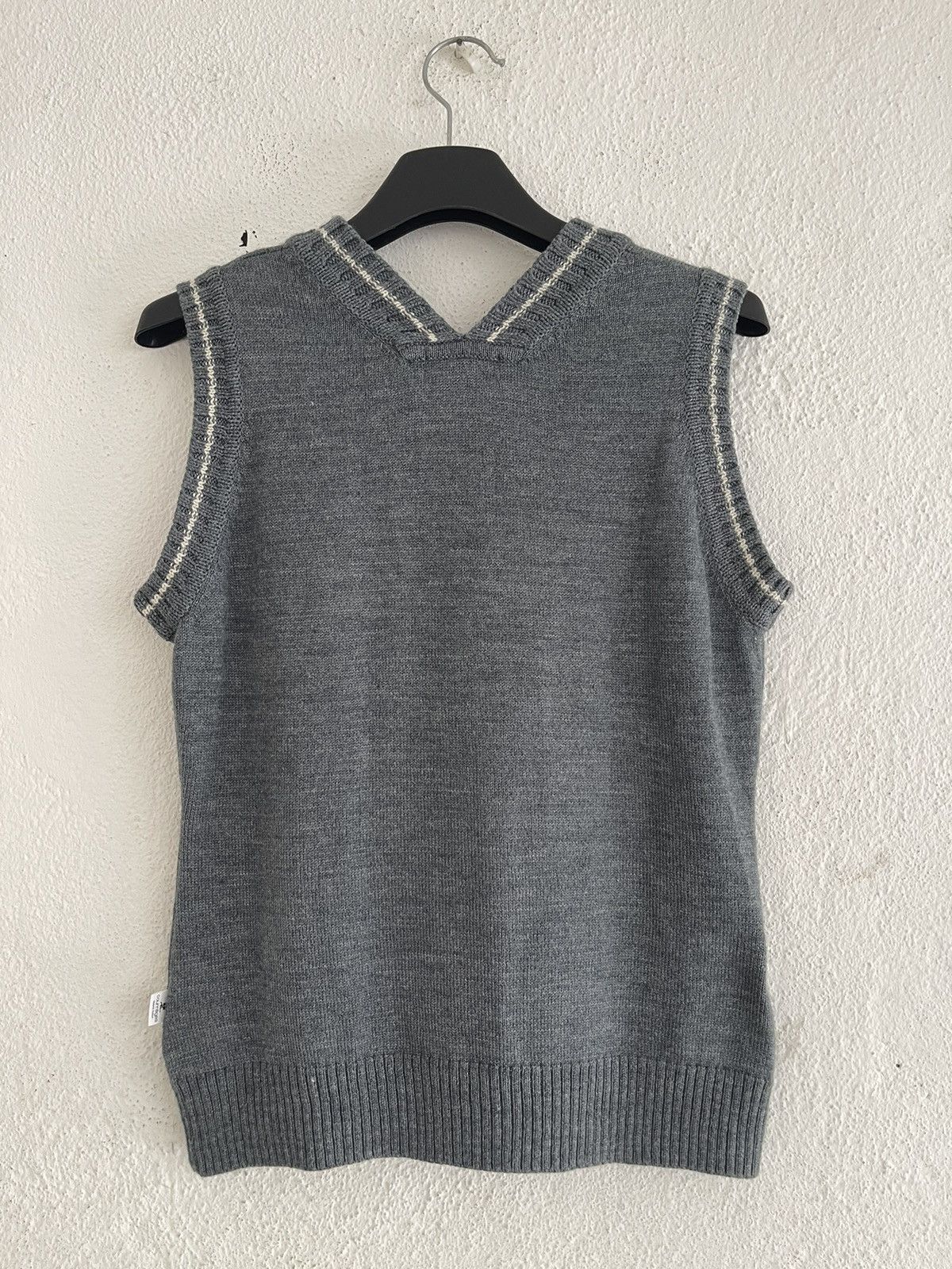Courreges Courreges Cable Knit Sweater V Neck Vest Sport Futur Size S / US 4 / IT 40 - 2 Thumbnail