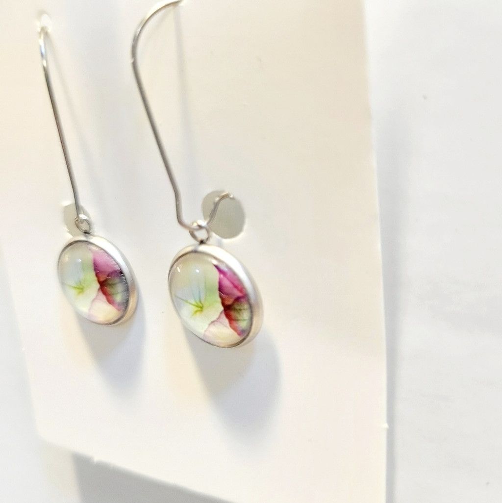 Handmade Floral Drop Earrings with Latch Back Closures Size ONE SIZE - 3 Thumbnail