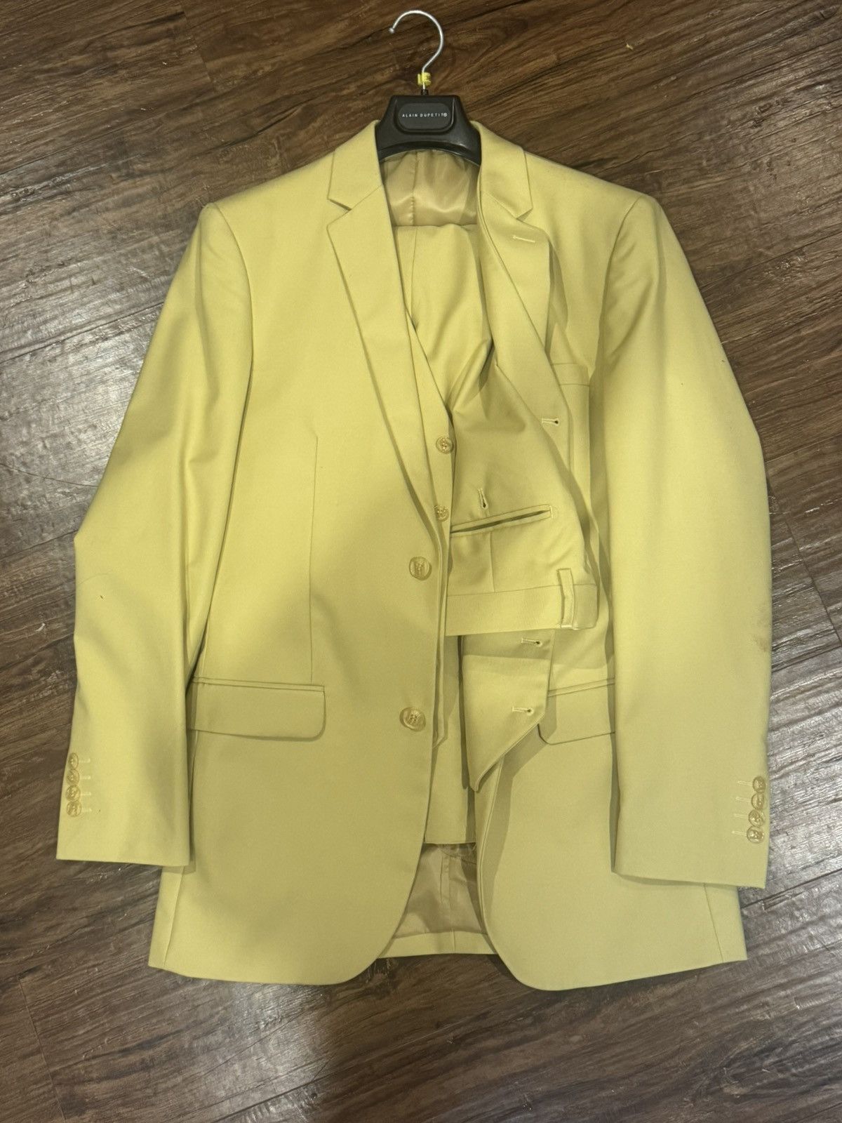 Designer Pale yellow Alain Dupetit 3 Piece Suit 38L Jacket 30” Waist Size 38L - 1 Preview