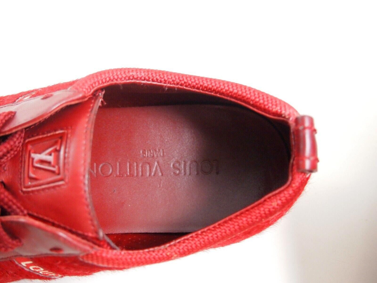Louis Vuitton LV Louis Vuitton Low Top Sneaker Red Calf Hair EU 37 US 7 Size US 7 / IT 37 - 7 Thumbnail