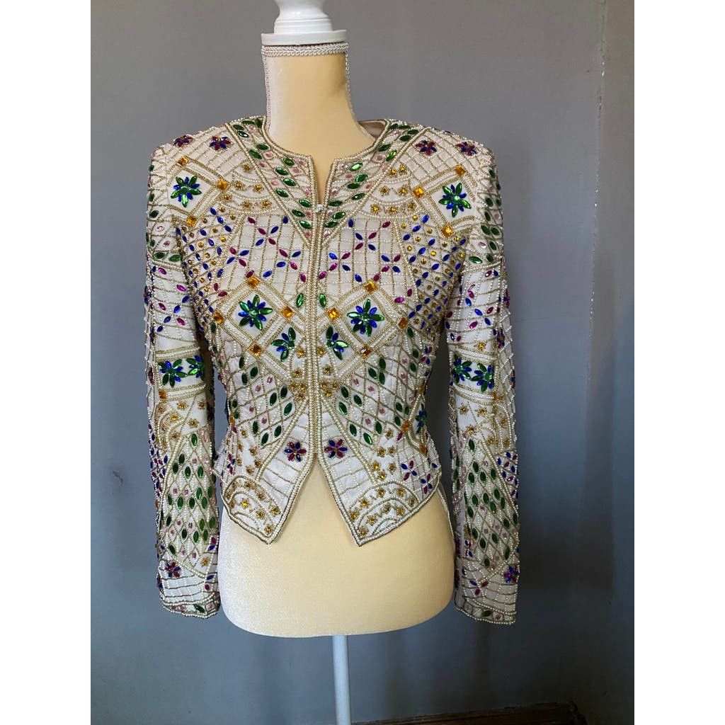 image of Vintage Victoria Royal Hong Kong Evening Jacket -6 in Cream, Women's (Size XS)