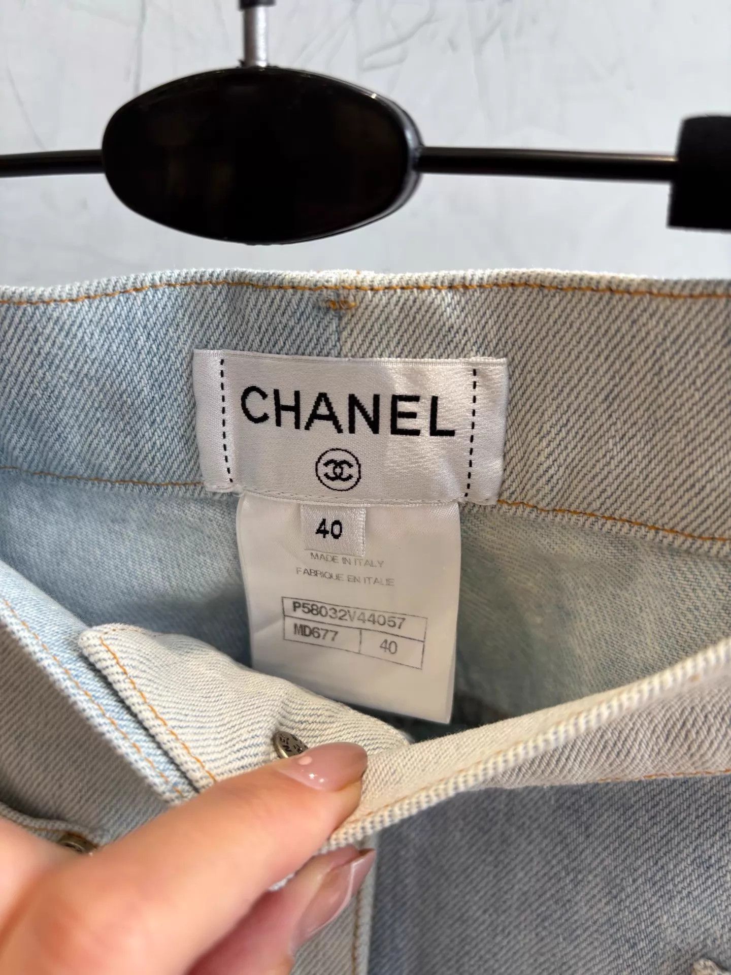 Chanel Chanel colorblocked low-rise deadstock jeans 40 Size 28" / US 6 / IT 42 - 4 Thumbnail