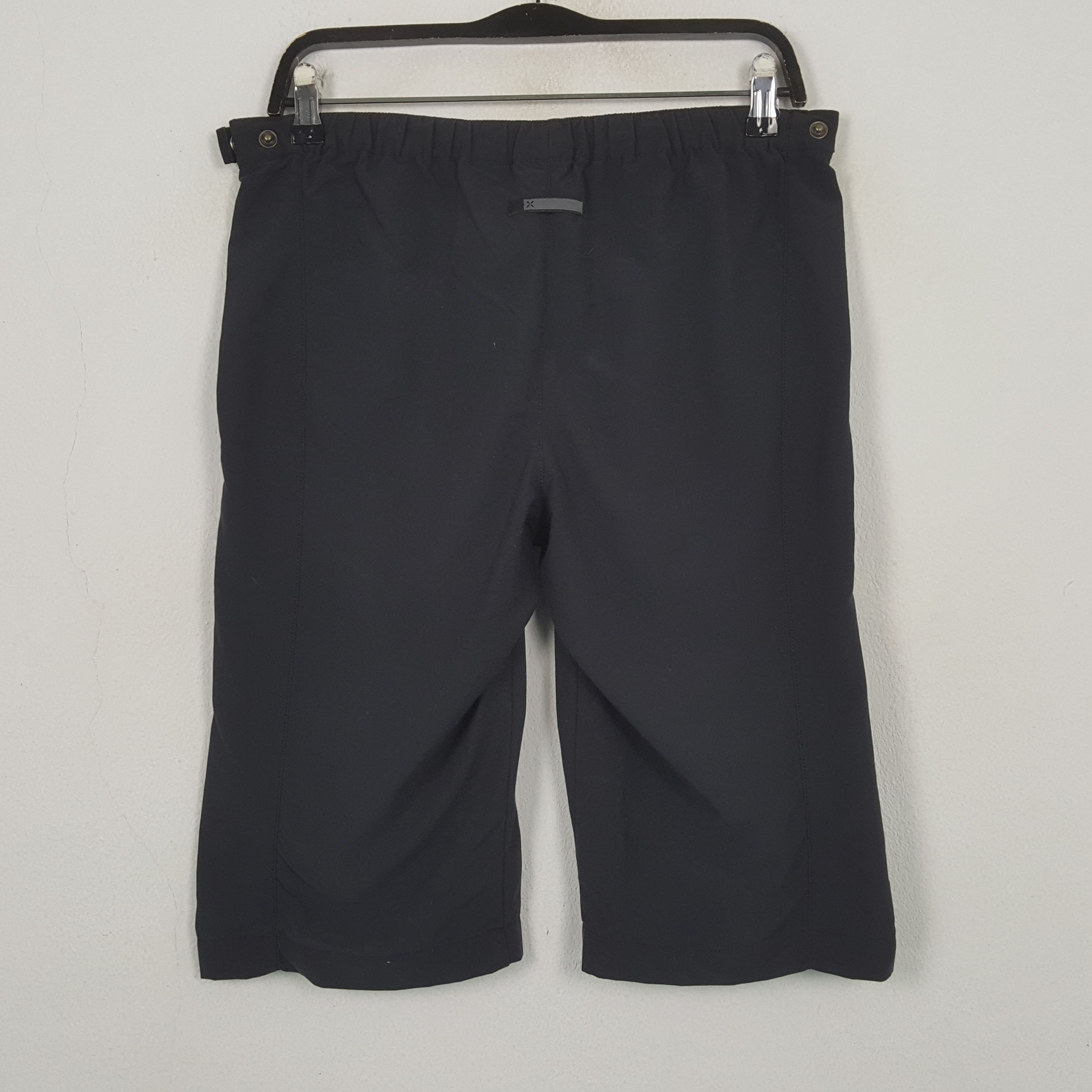 Nike Nike Sportswear Style Short RR21 Size 31" - 3 Thumbnail