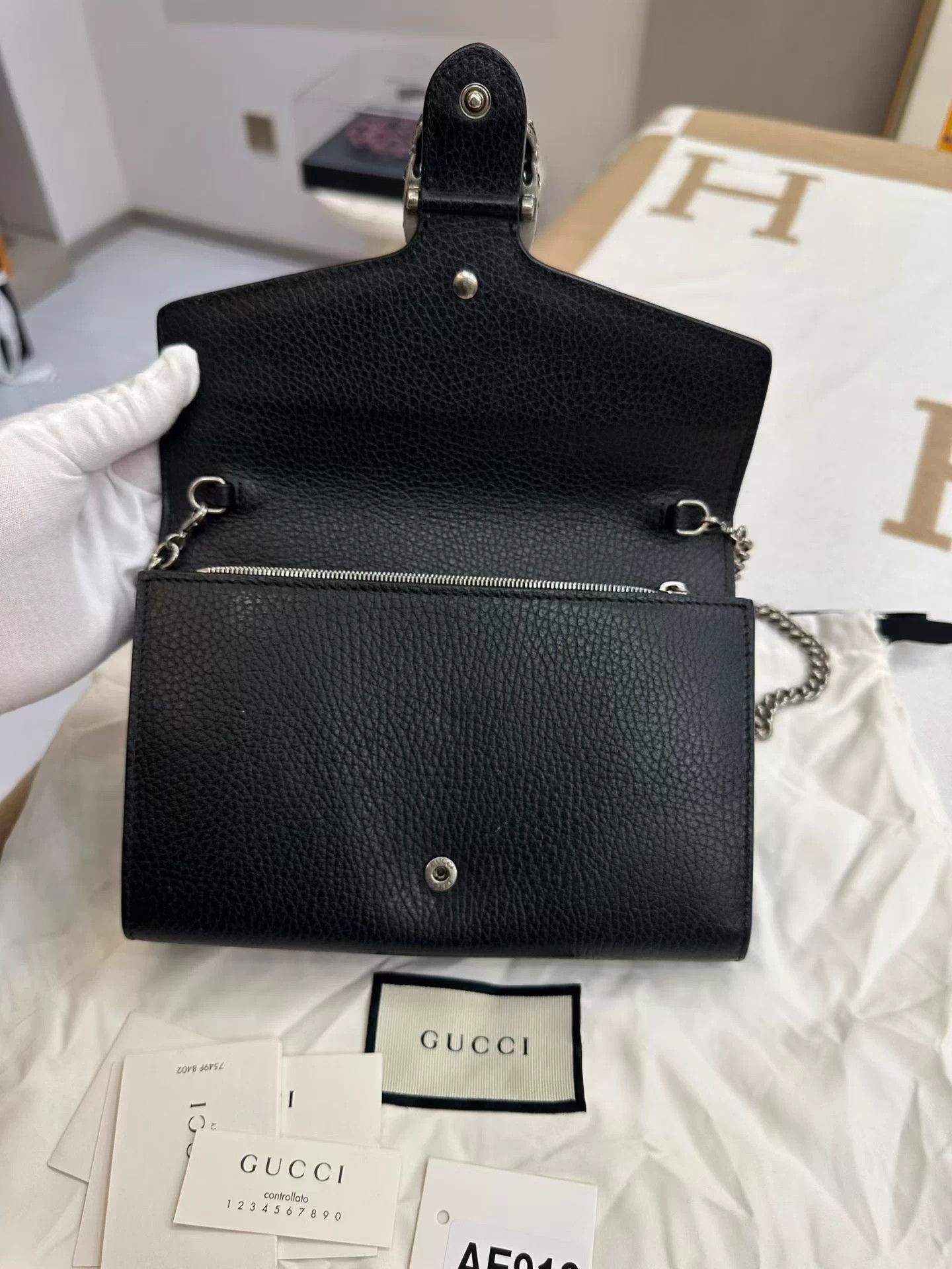Gucci Gucci Dionysus WOC Black Crystal Buckle Leather Bag Size ONE SIZE - 5 Thumbnail