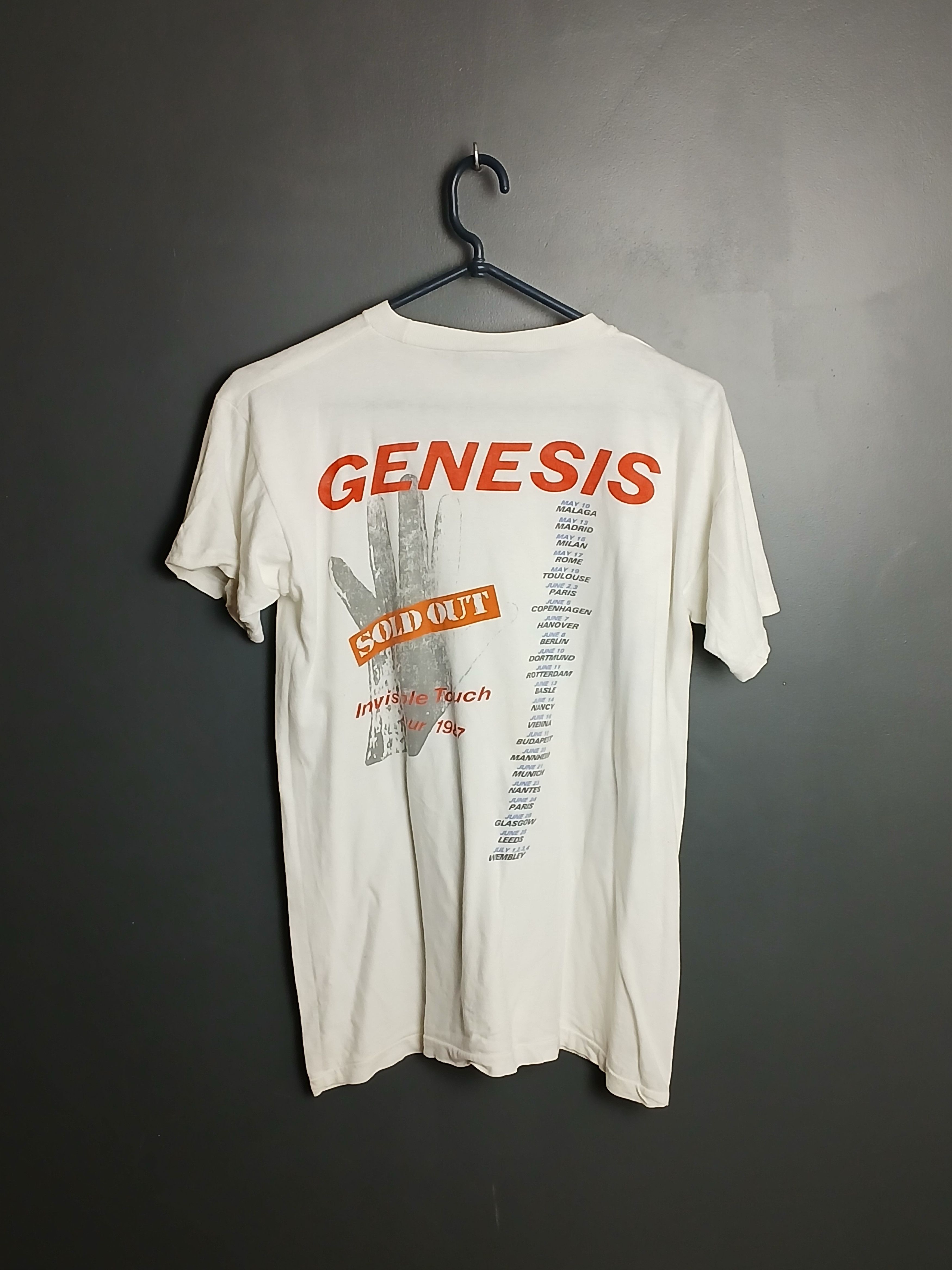 Band Tees × Vintage Vintage 1987 Genesis Invincible Touch Tour T-Shirt Size US M / EU 48-50 / 2 - 1 Thumbnail