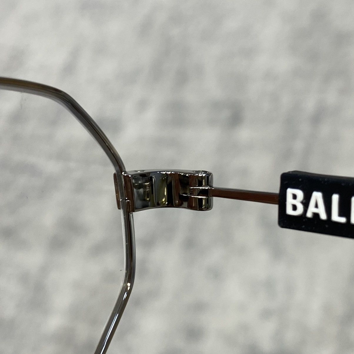 Balenciaga BALENCIAGA Balenciaga BB0117O_002 Size ONE SIZE - 5 Thumbnail