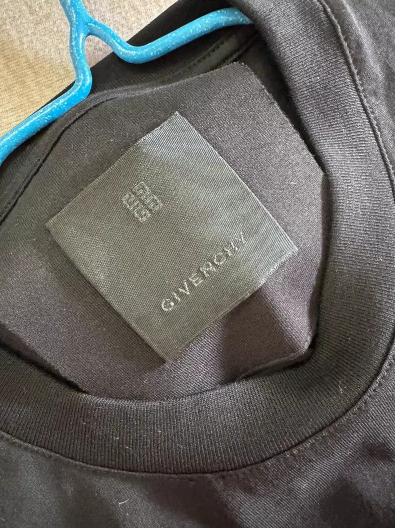 Givenchy Givenchy T-Shirt Size US M / EU 48-50 / 2 - 4 Thumbnail