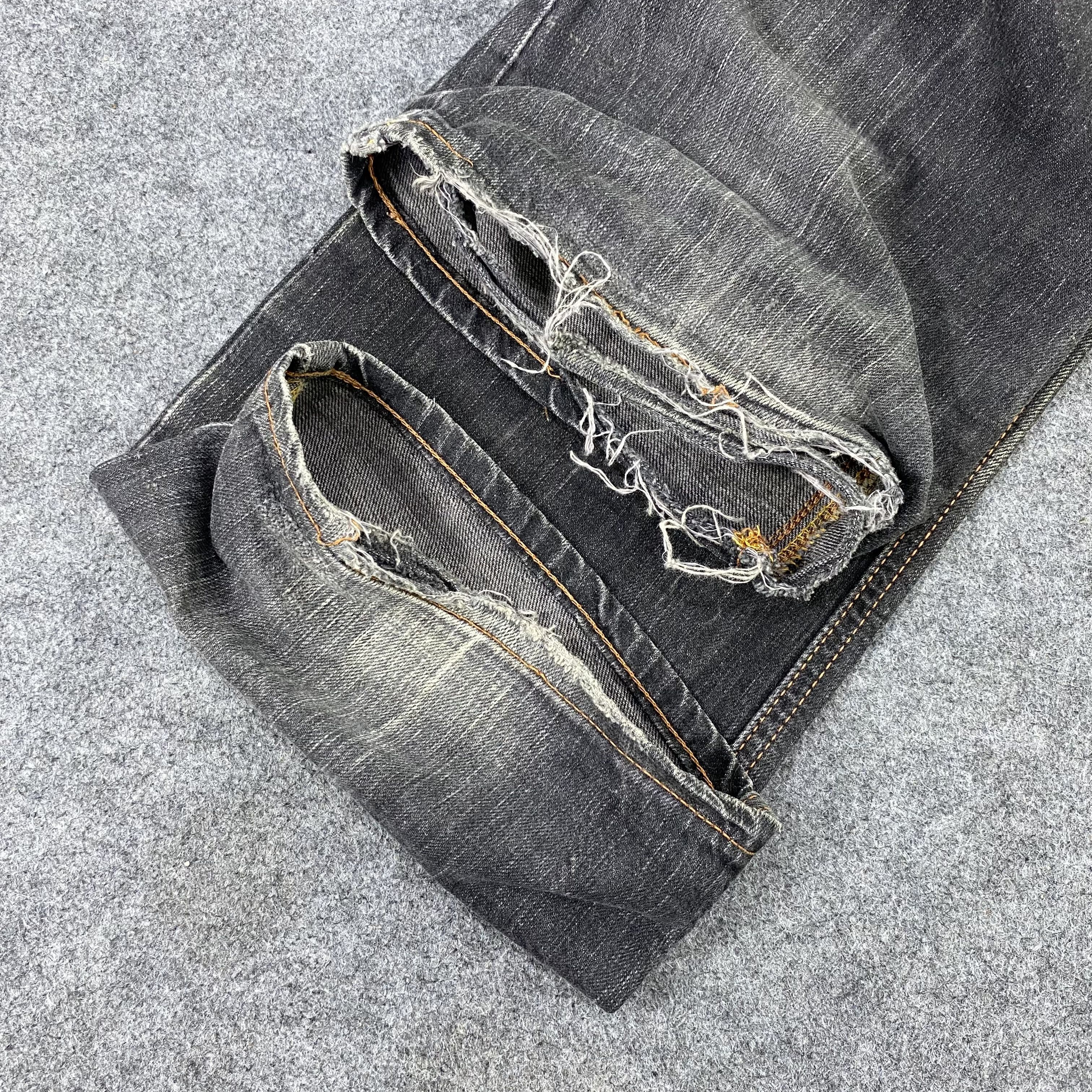 Edwin Edwin 503 Blue Trip Distressed Denim -J1176 Size US 34 / EU 50 - 14 Thumbnail