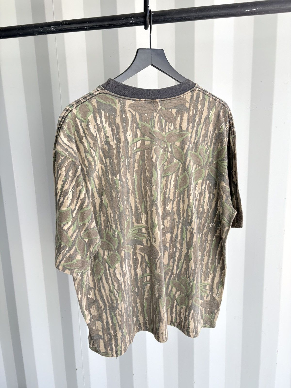 Vintage Thrashed Camo Shirt Sun Faded Distressed Size US XXL / EU 58 / 5 - 5 Thumbnail