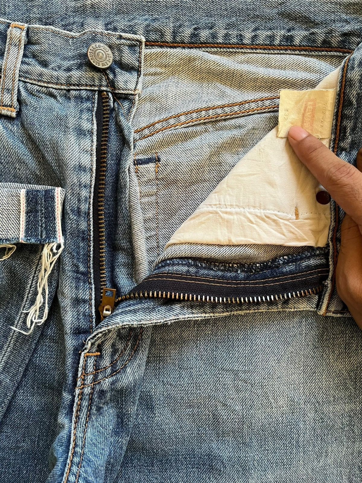 Levi's Vintage 80s Levis 502 Big E Selvedge Baggy Jeans Size US 31 - 11 Thumbnail
