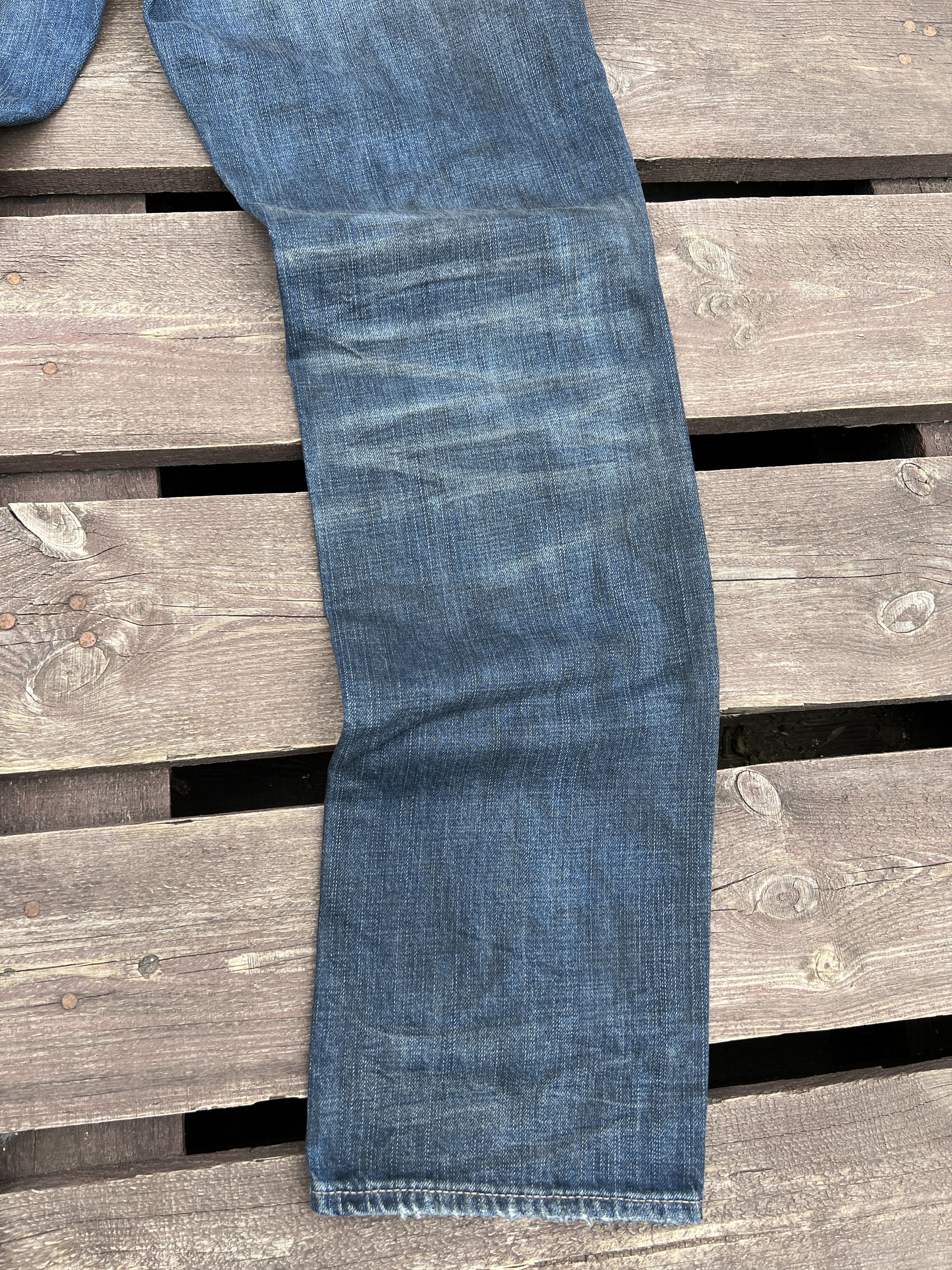 True Religion True Religion Rocco Relaxed Skinny Vintage Distressed jeans Size US 32 / EU 48 - 4 Thumbnail