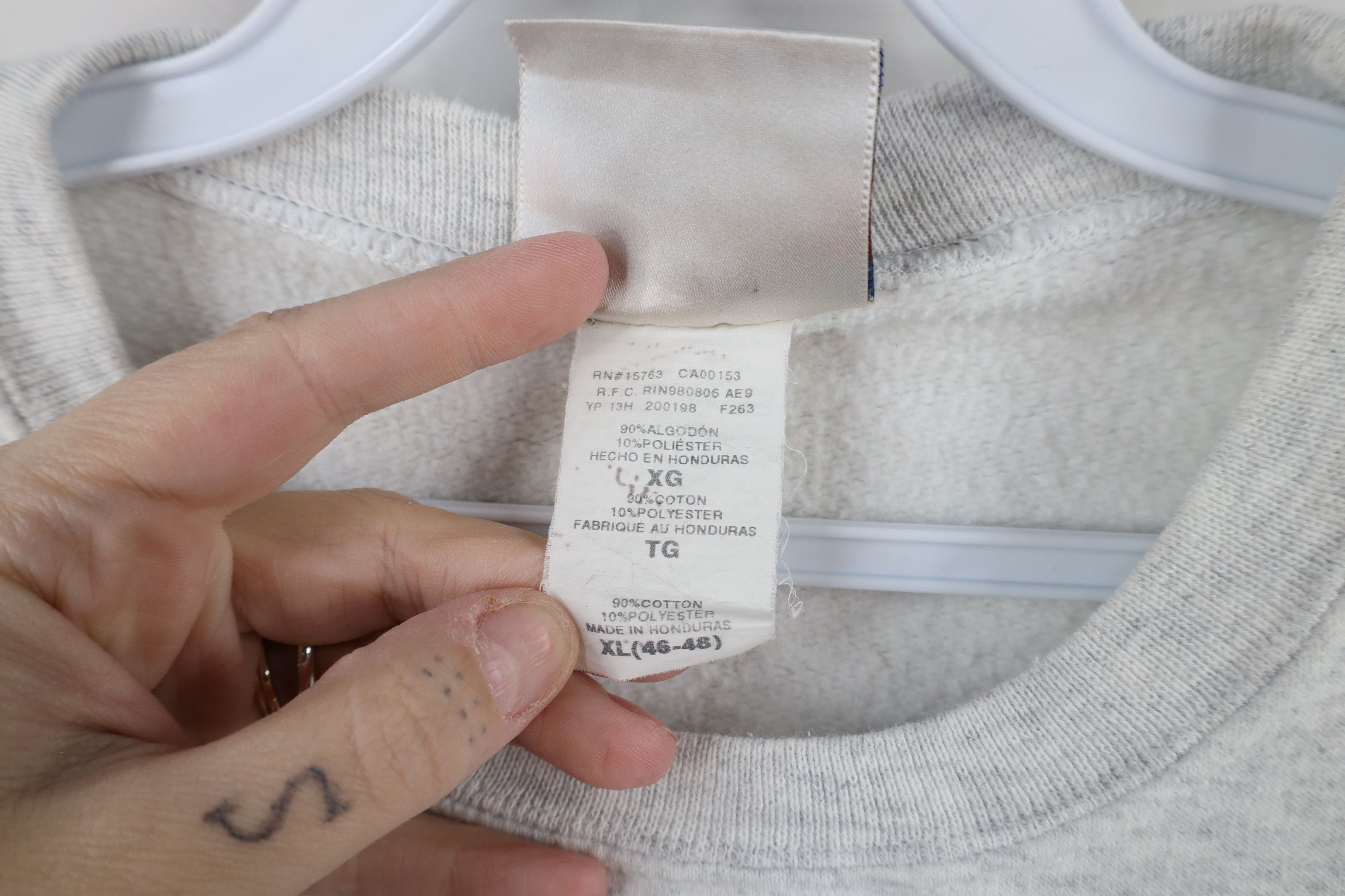 Vintage Vintage 90s Streetwear Arm & Hammer Crewneck Sweatshirt Gray Size US XL / EU 56 / 4 - 7 Thumbnail