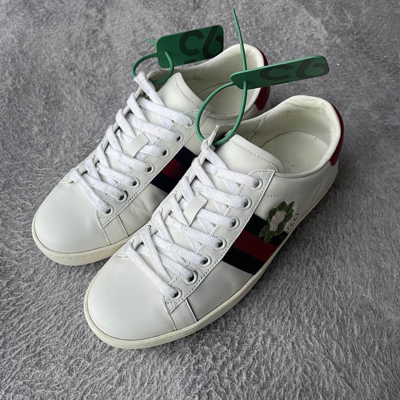 Gucci Gucci Ace White Leather Fashion Sneakers -2508 Size US 5 / IT 35 - 1 Thumbnail