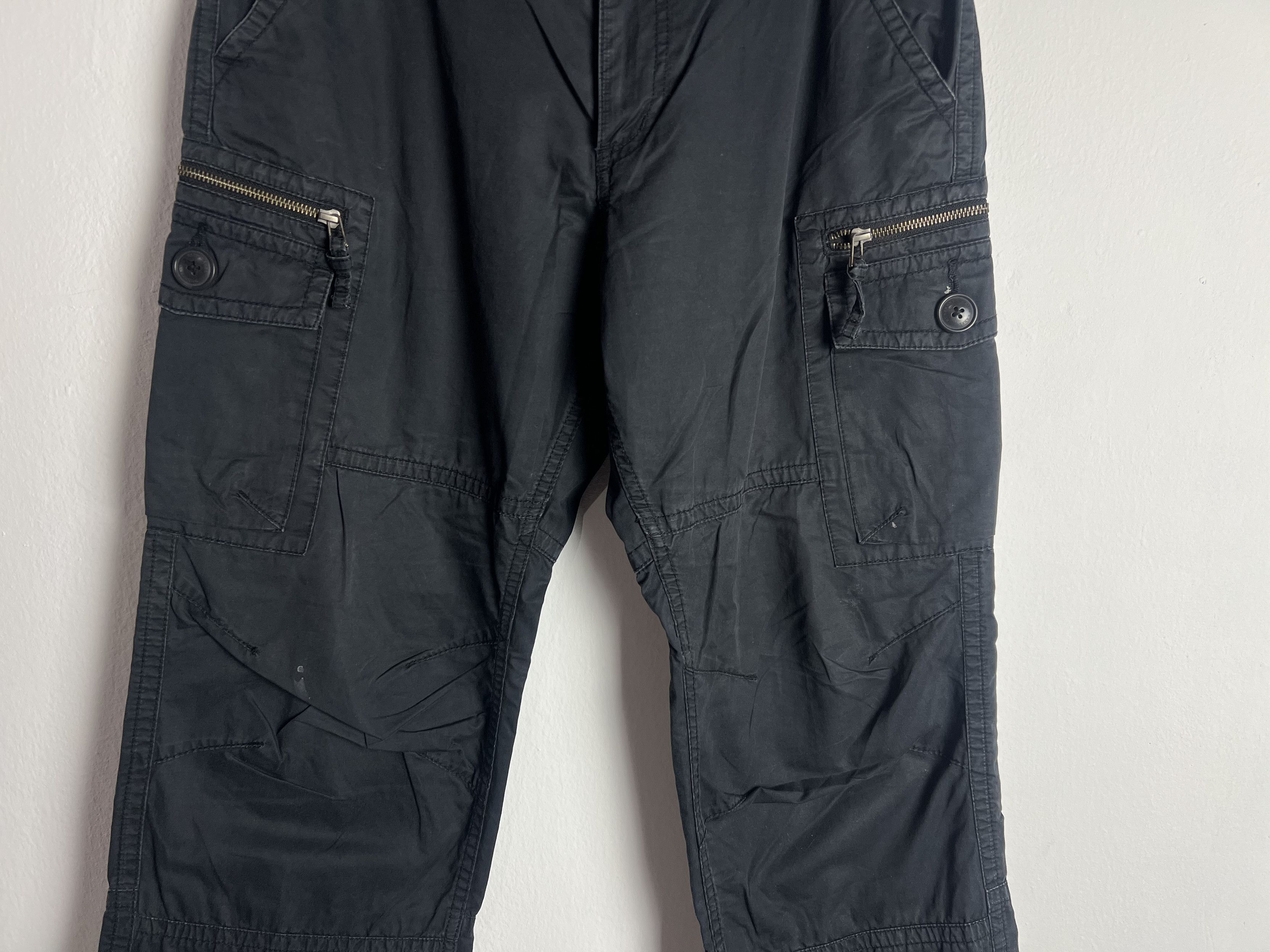 Burberry BURBERRY BLUE LABEL MULTIPOCKET CARGO PANT Size US 34 / EU 50 - 4 Thumbnail