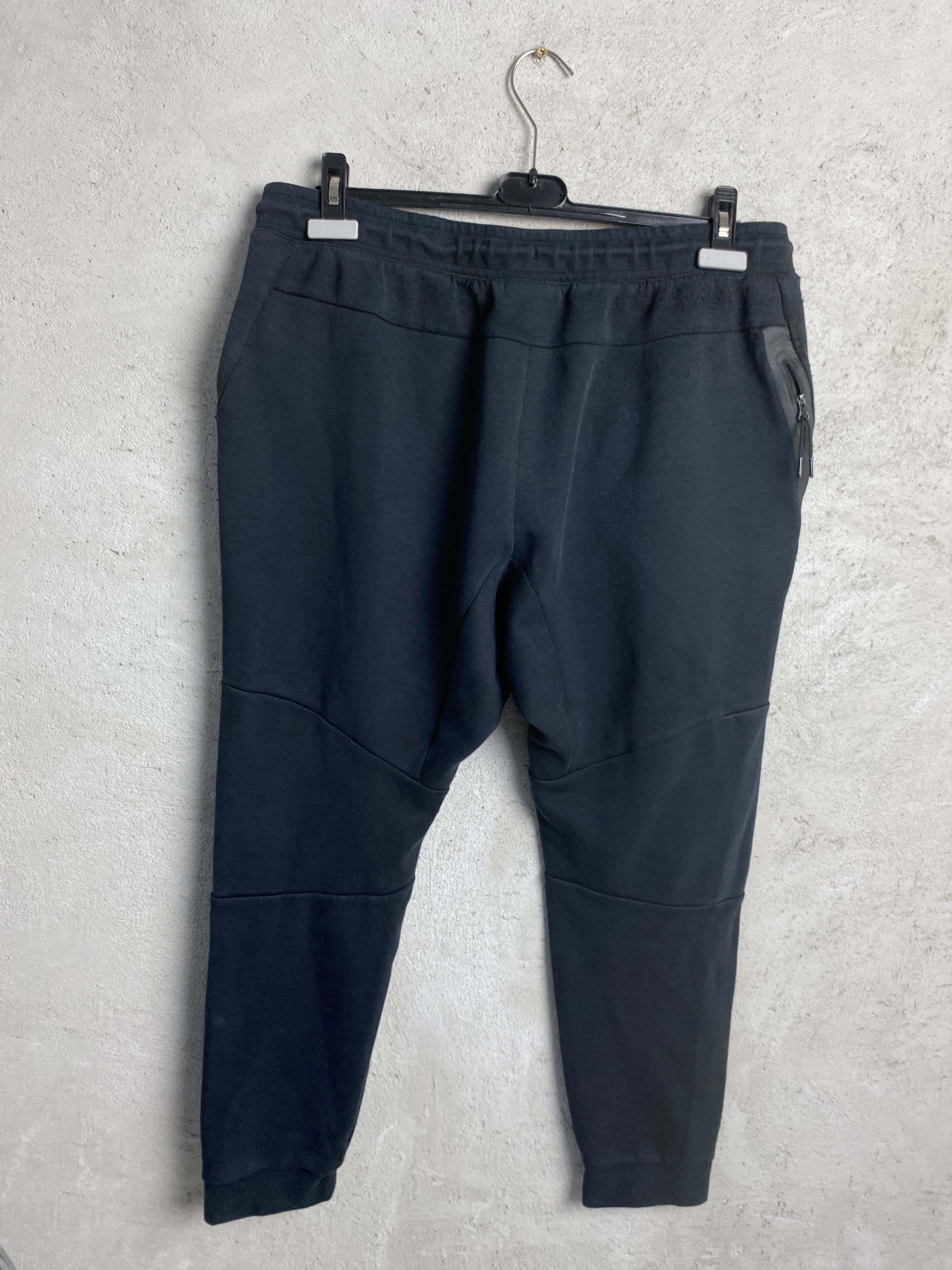 Nike Nike tech fleece sweatpants joggers drip drill trap Size US 34 / EU 50 - 3 Thumbnail