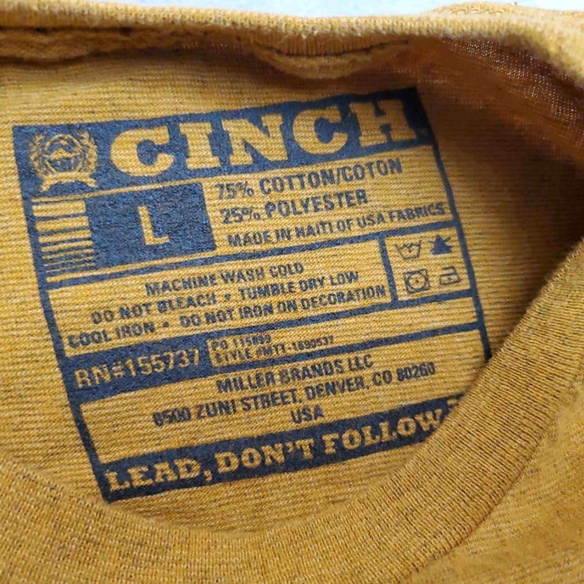 Vintage Cinch Shirt Men L Gold Western Yee Haw Ranching Aint Easy Cowboy Rancher TEE Size US L / EU 52-54 / 3 - 4 Thumbnail