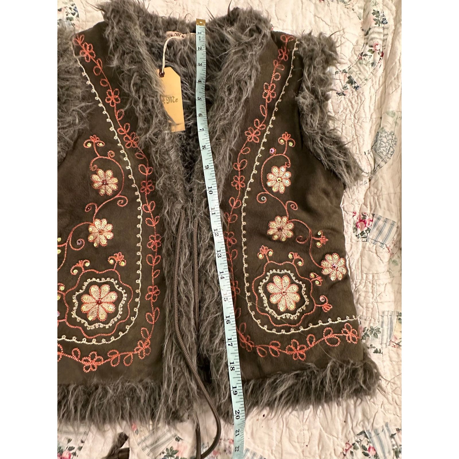 Miss Me Y2K NWT EMBELLISHED FAUX FUR SUEDE PENNY LANE VEST Size S / US 4 / IT 40 - 10 Thumbnail