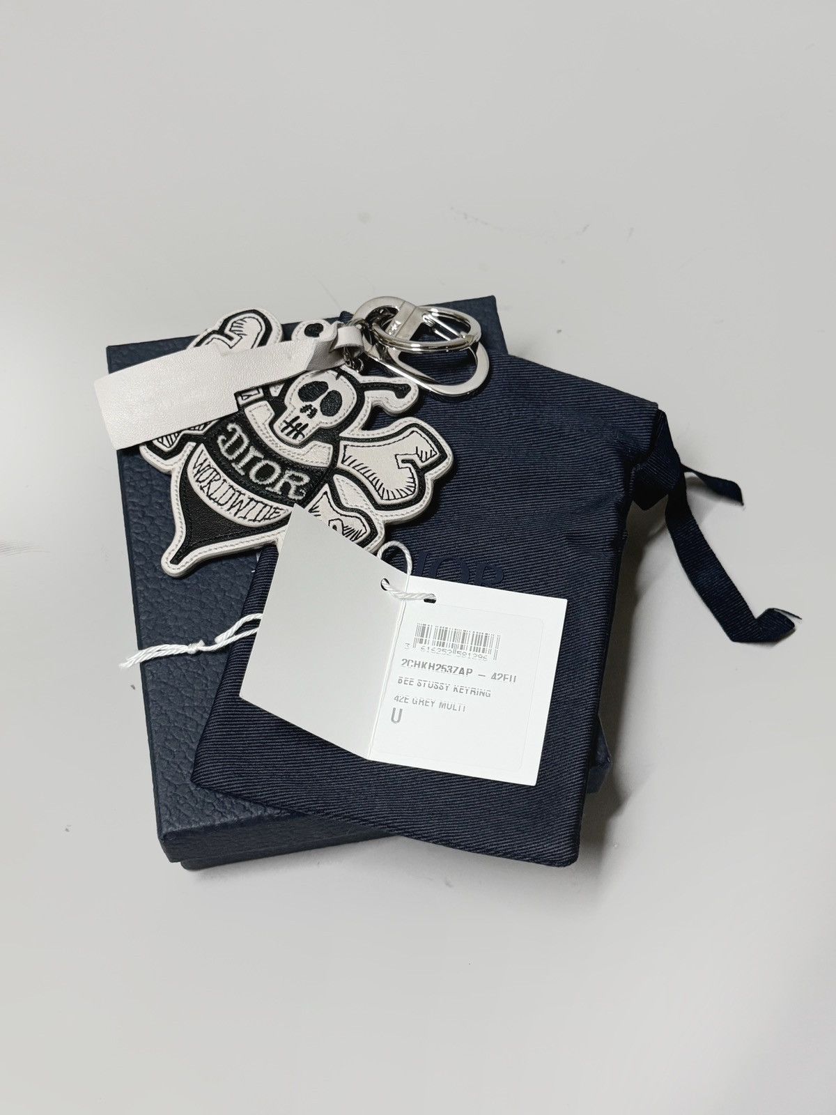 Dior × Stussy Dior - Stussy - Bee Keyring Size ONE SIZE - 1 Thumbnail