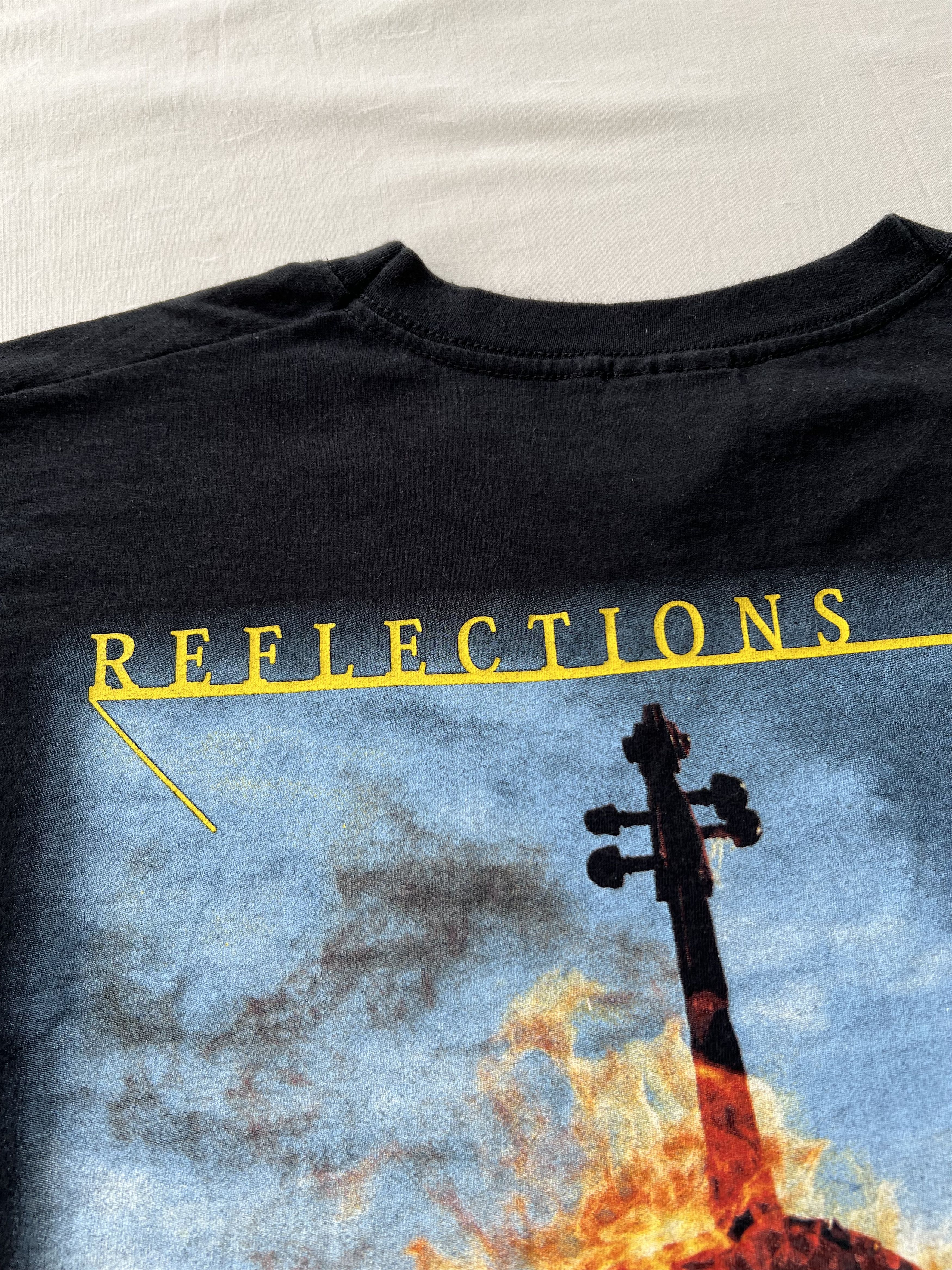 Band Tees Vintage 2000s Apocalyptica Reflections Black T-shirt Size US L / EU 52-54 / 3 - 10 Thumbnail