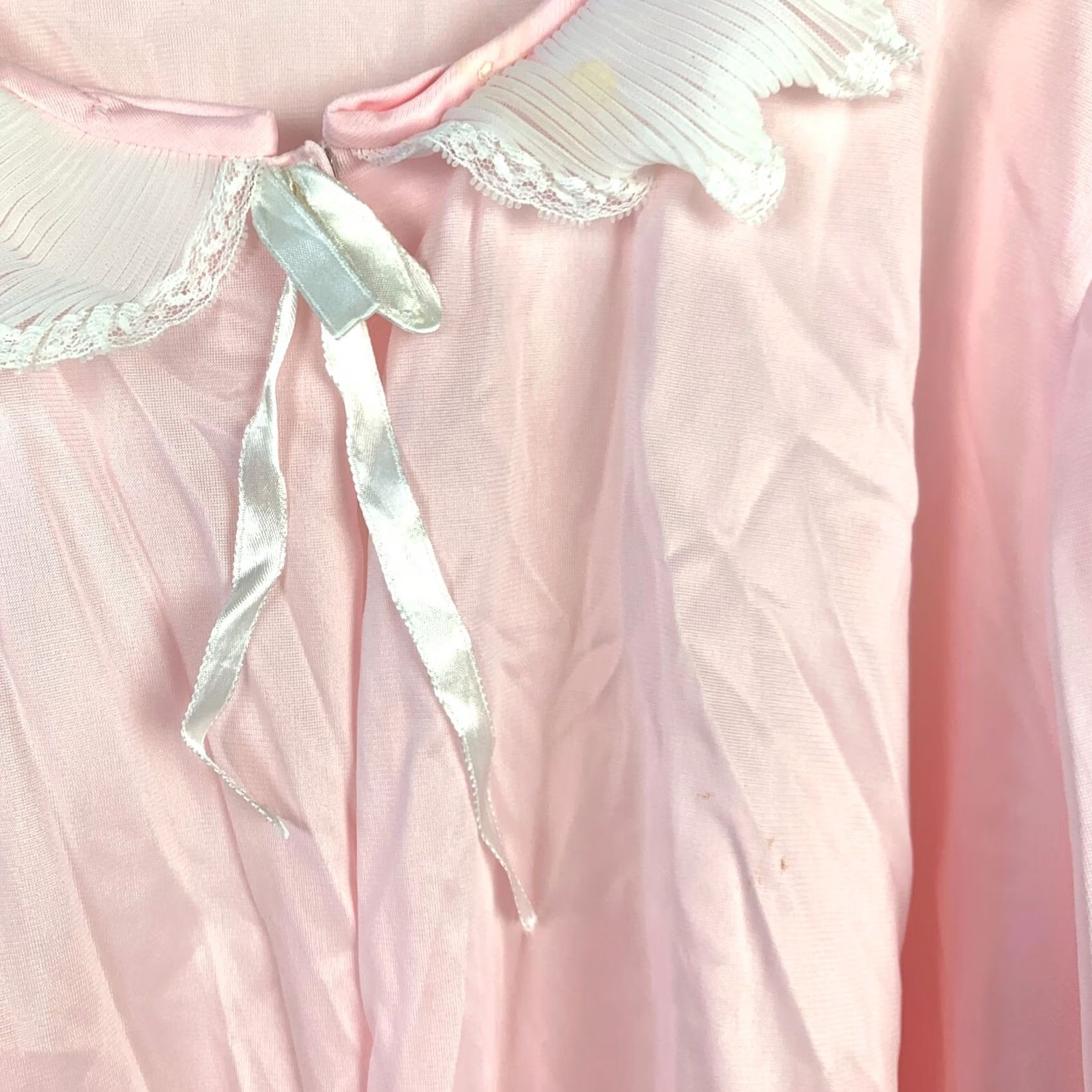 Vintage Miss Elaine Sleep Shirt Pink Open Front Ruffle Lace Nylon 1980s Cape Eveningwear 41" Chest Womens Size M / US 6-8 / IT 42-44 - 2 Thumbnail