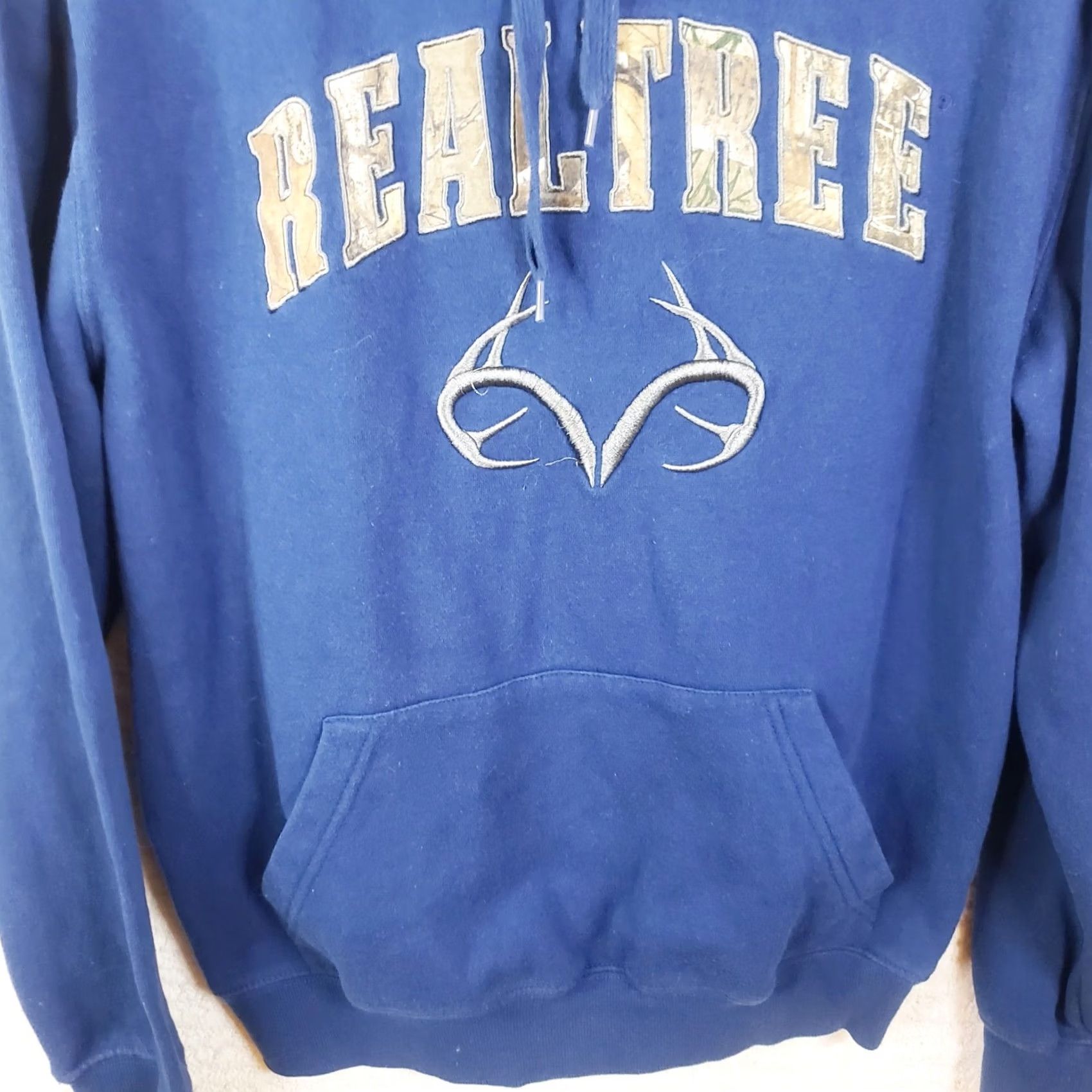 Realtree Realtree Hoodie Mens S Blue Camo Deer Antler Logo Hunting Outdoors Sweatshirt with Hooded Pockets Graphic Print Pullove r Size US S / EU 44-46 / 1 - 2 Thumbnail