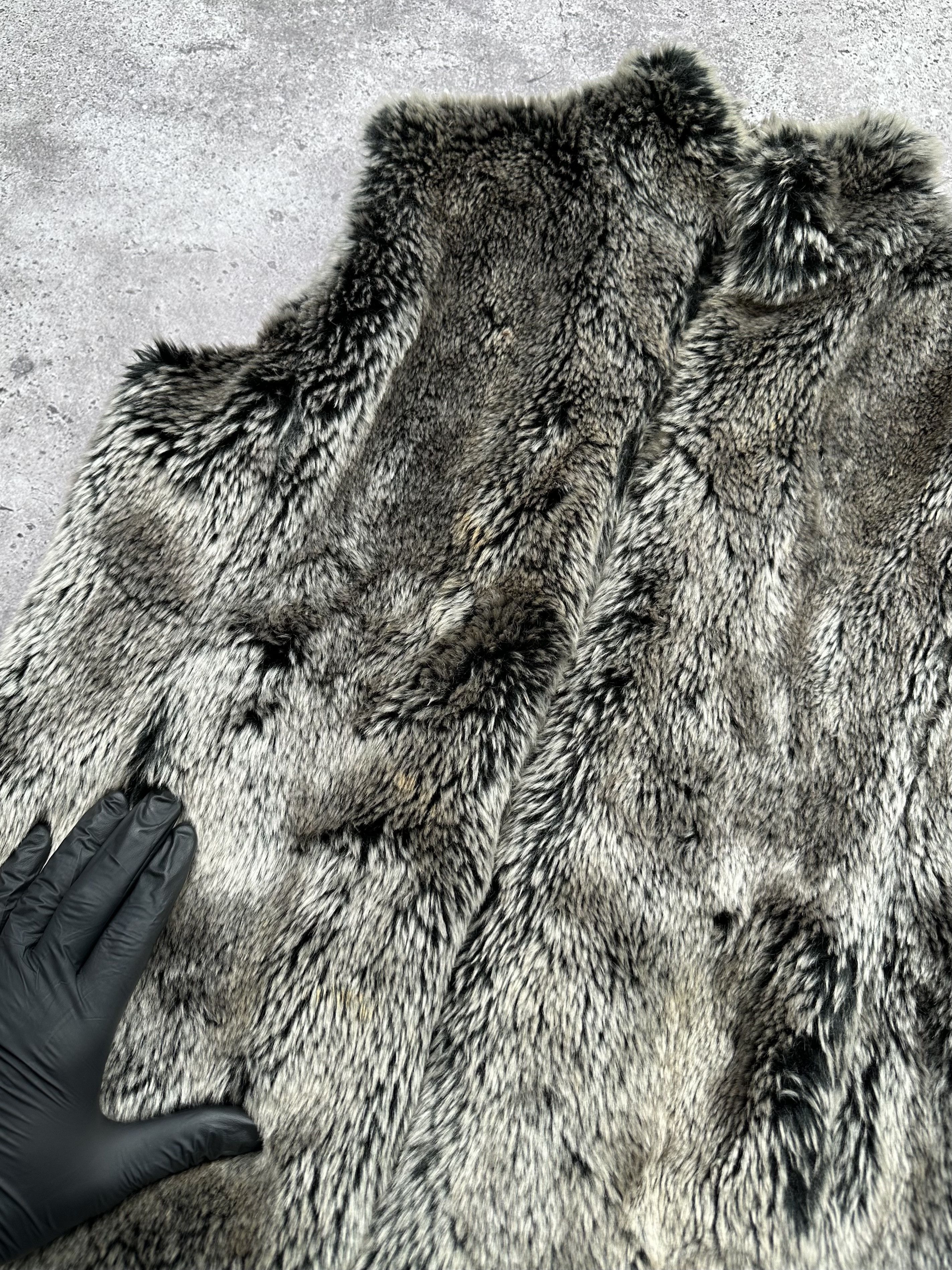 Japanese Brand Vintage Faux Fur Vest C17(V67) Size M / US 6-8 / IT 42-44 - 2 Thumbnail