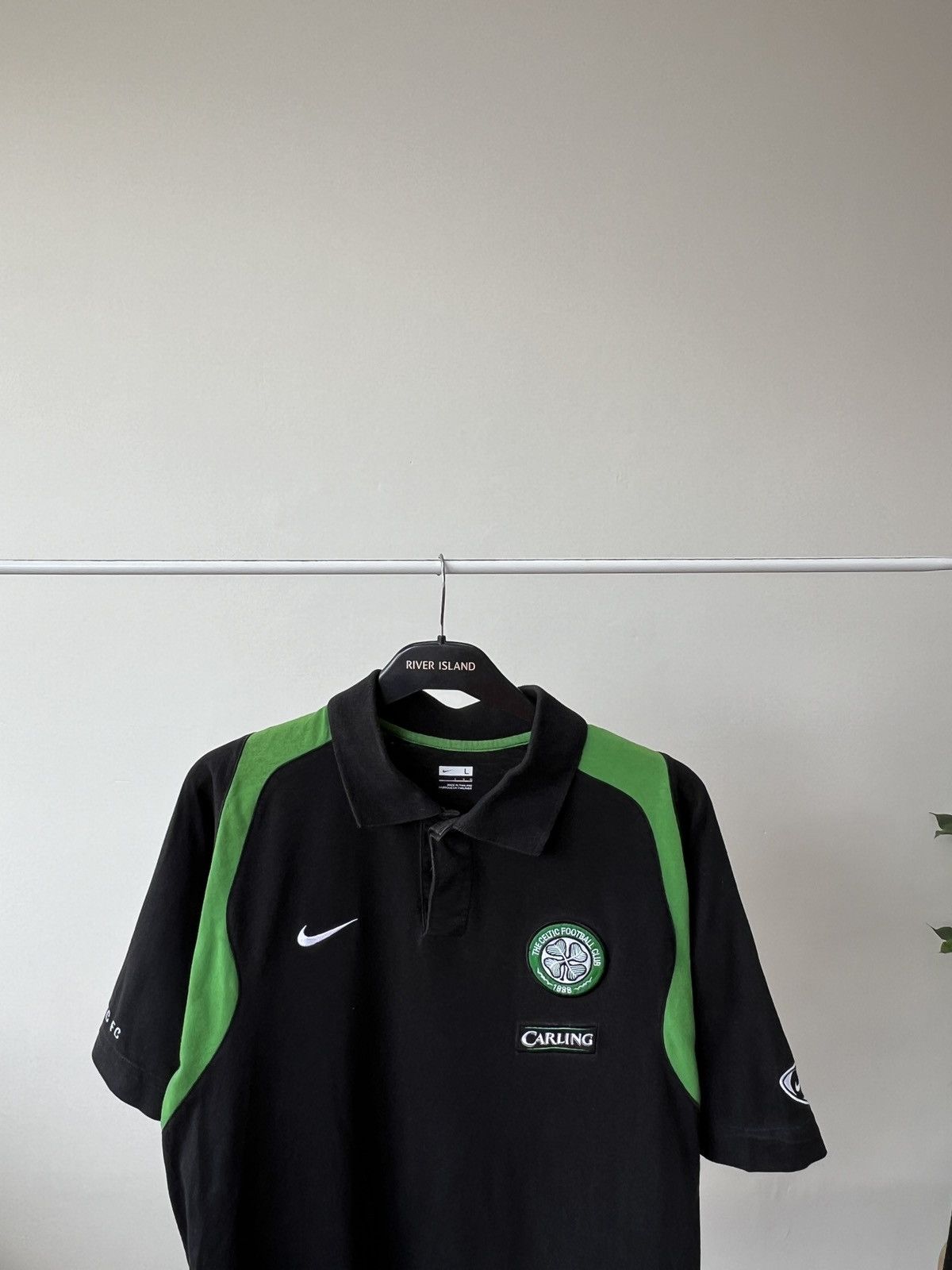 Nike Vintage CELTIC 2007 2008 POLO SHIRT BLACK NIKE Size US L / EU 52-54 / 3 - 4 Thumbnail