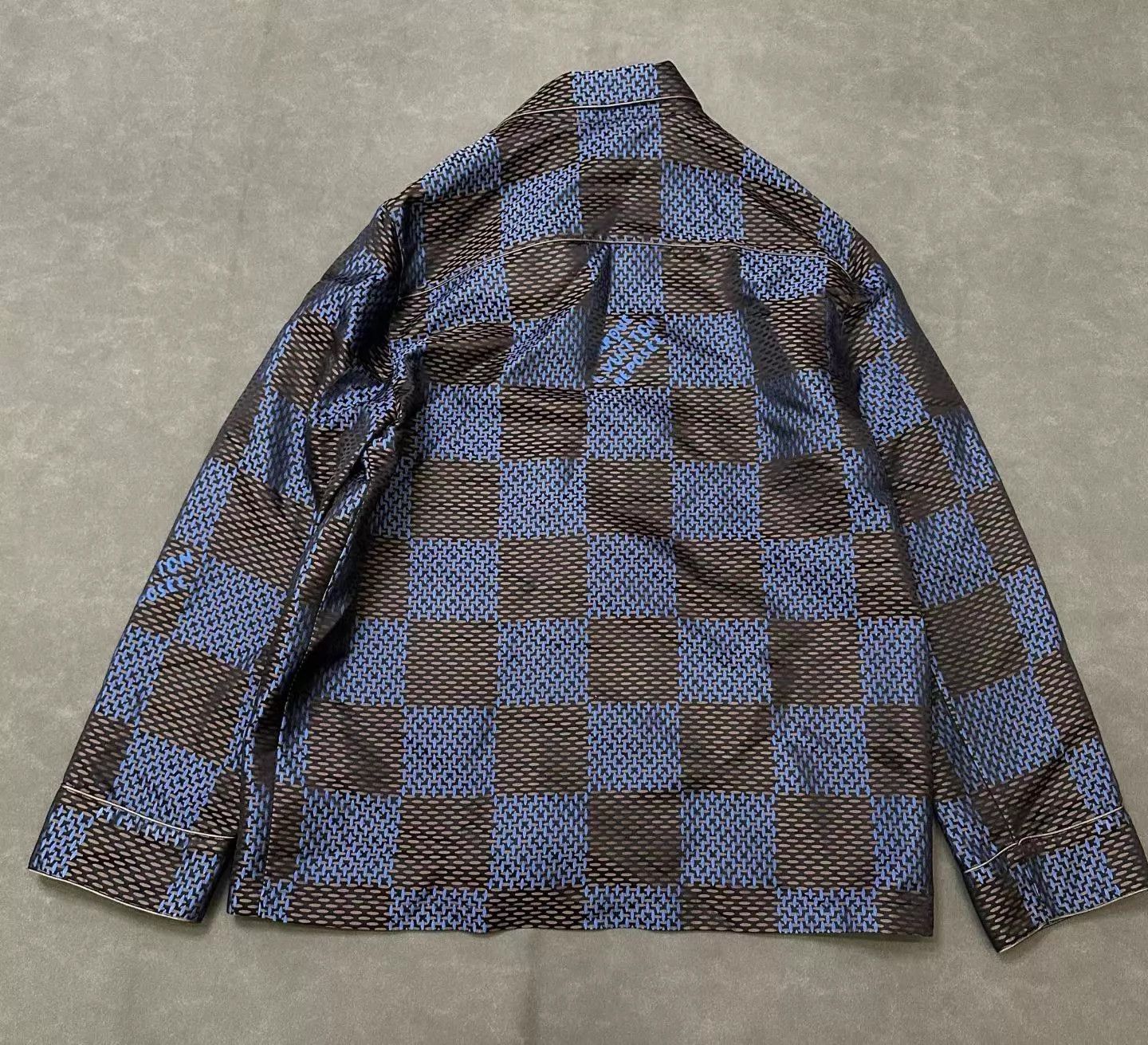 Louis Vuitton LV Pharrell x Damier Silk Pyjama Shirt Jacket XL Size US XL / EU 56 / 4 - 2 Thumbnail