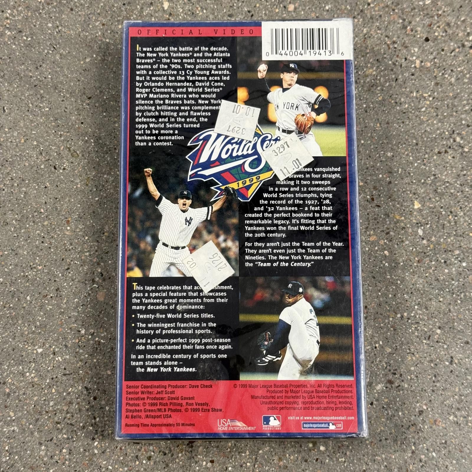 MLB RARE 1999 World Series Official VHS NY Yankees ATL Braves Size ONE SIZE - 2 Thumbnail