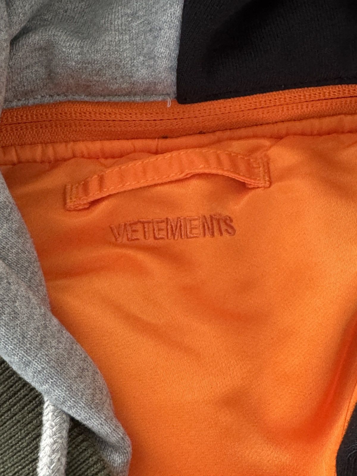 Alpha Industries × Vetements VETEMENTS ALPHA INDUSTRIES SPLIT BOMBER Size US L / EU 52-54 / 3 - 6 Thumbnail