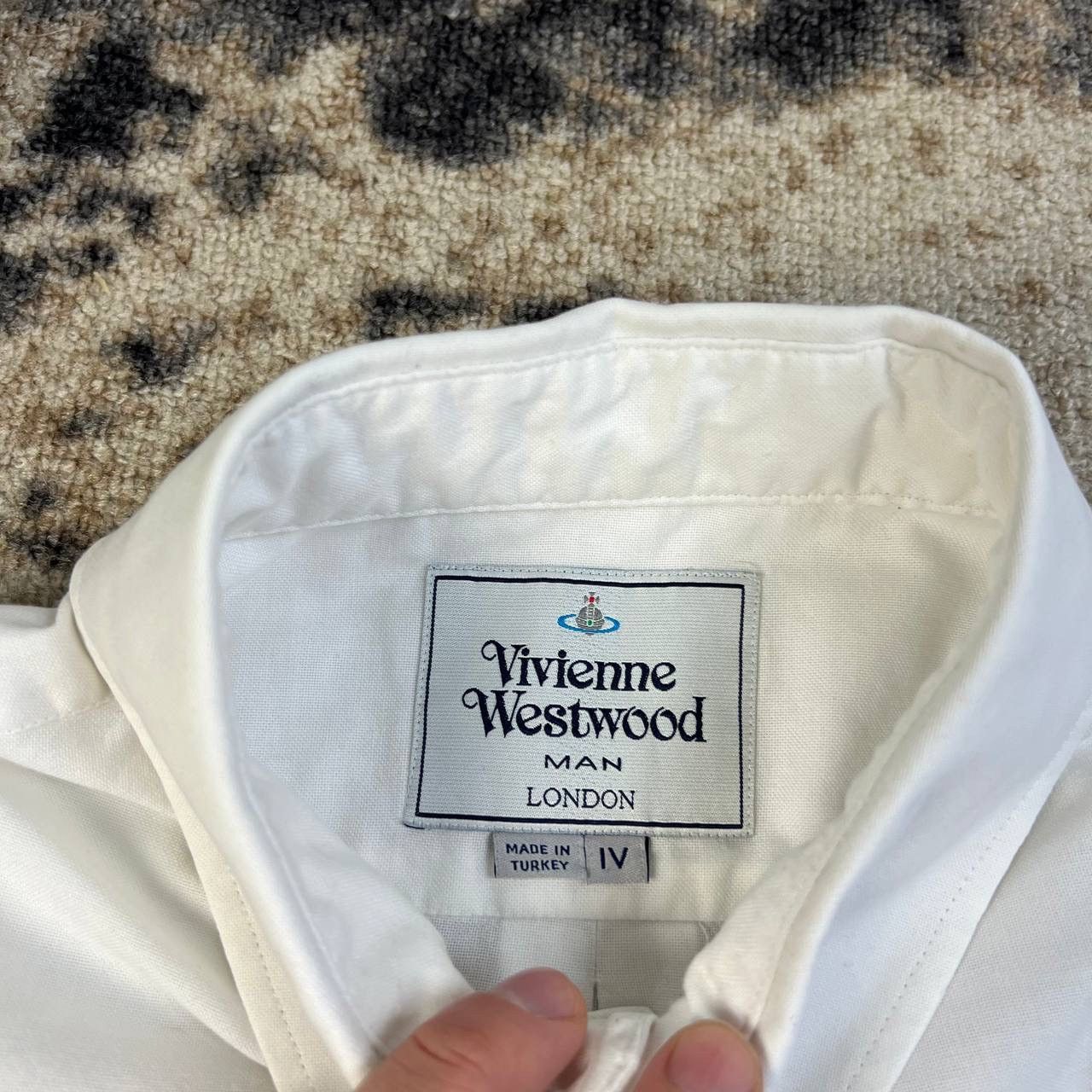 Vivienne Westwood Vivienne Westwood Mini Logo Luxury Button Up Shirt Size US M / EU 48-50 / 2 - 5 Thumbnail