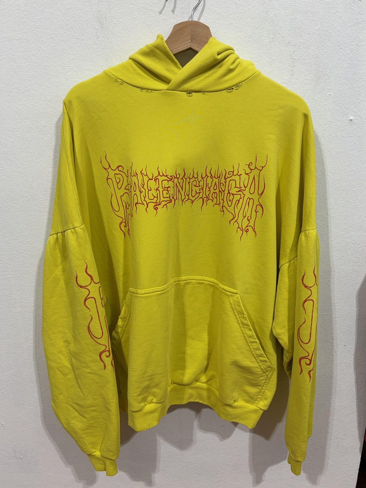 Balenciaga Balenciaga Dark Wave Yellow Hoodie Size US L / EU 52-54 / 3 - 1 Thumbnail