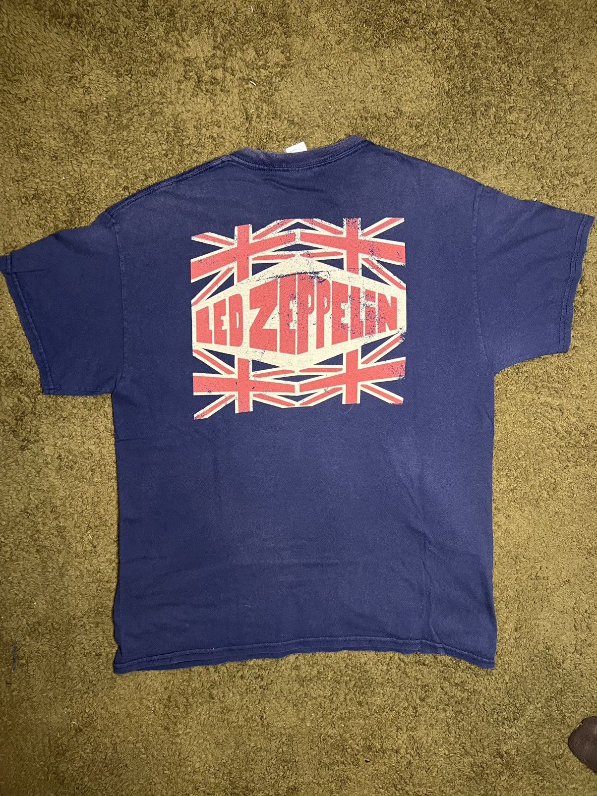 Vintage Y2K Led Zeppelin band tee Size US L / EU 52-54 / 3 - 4 Thumbnail