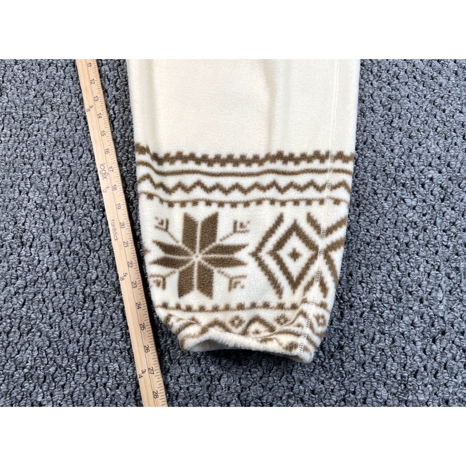 Polo Ralph Lauren Polo Ralph Lauren Snowflake Pattern Fleece Sweatpants Women's 2XL Ivory Size 40" / US 18 - 6 Thumbnail