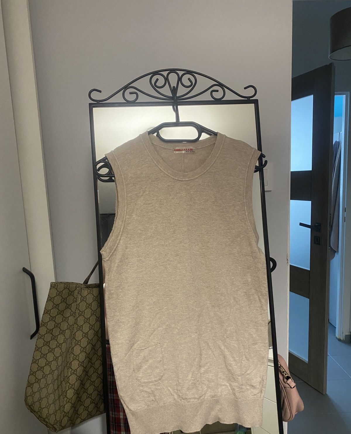 Prada Luxury women Prada Vest Size XS / US 0-2 / IT 36-38 - 1 Thumbnail
