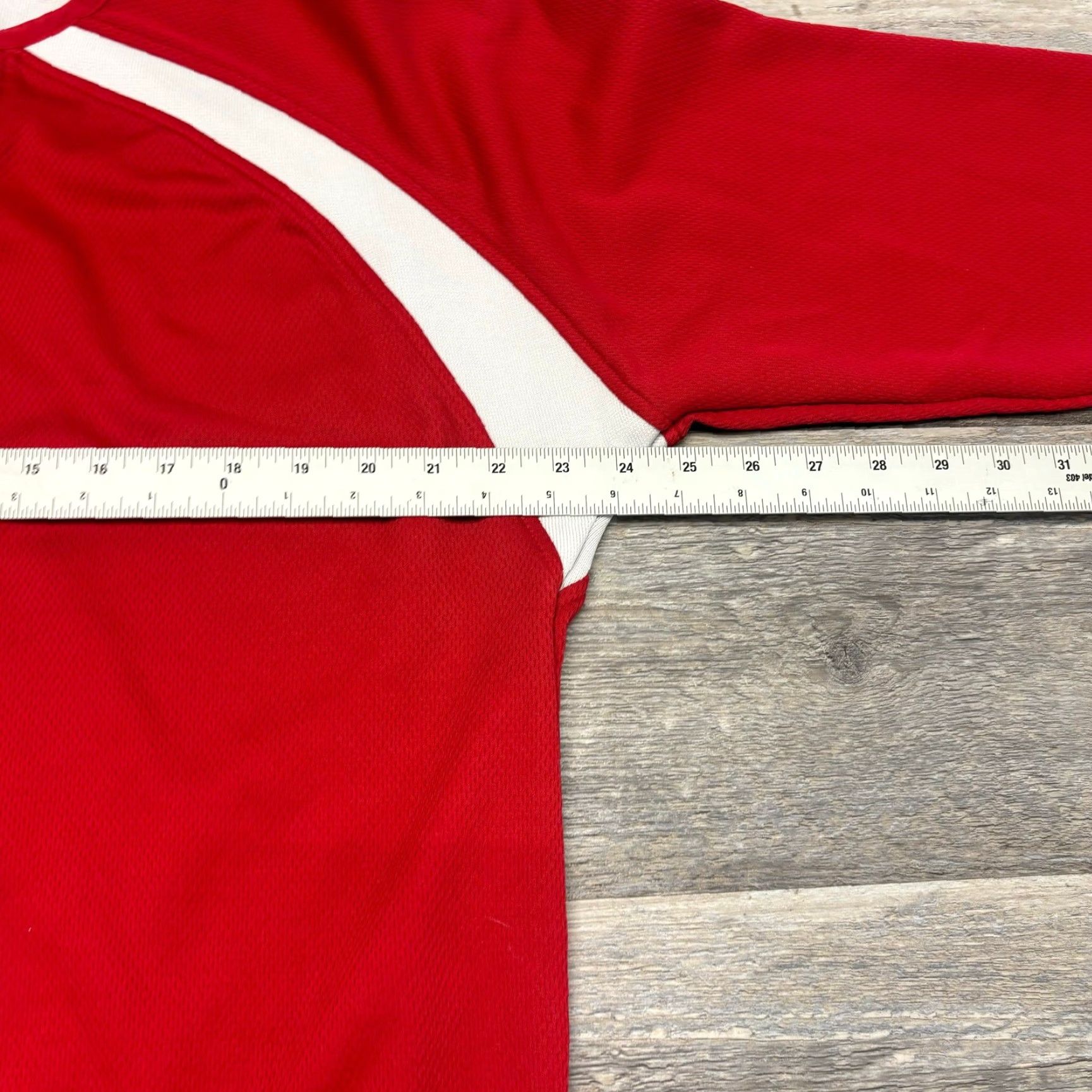 Vintage VINTAGE Ohio State University OSU Buckeyes Majestic Red Men L Baseball Dugout Jersey Size US L / EU 52-54 / 3 - 6 Thumbnail