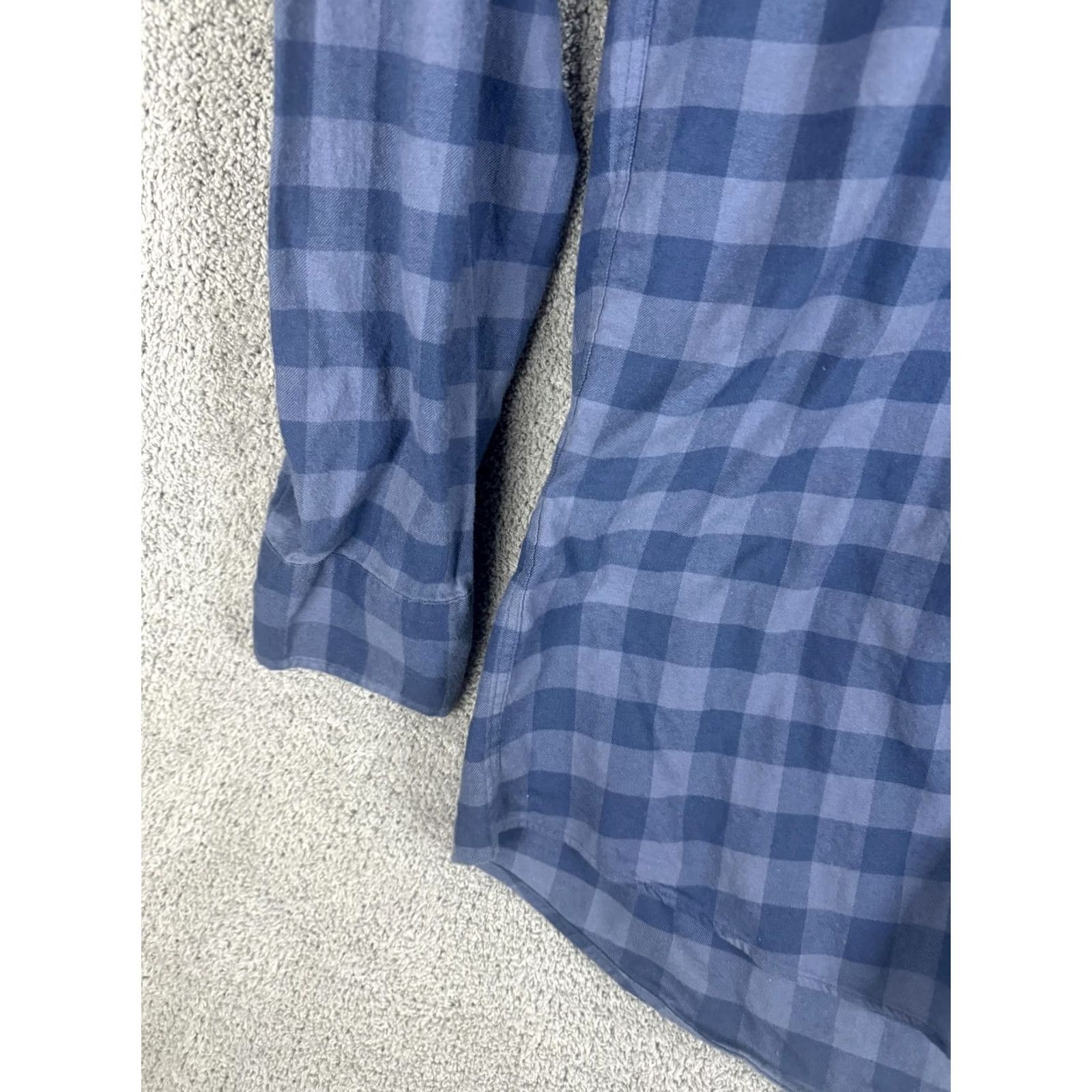 Charles Tyrwhitt Charles Tyrwhitt Shirt Mens Large Blue Check Gingham Button Down Classic Fit Size US L / EU 52-54 / 3 - 2 Thumbnail