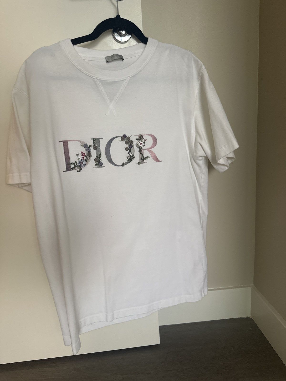 image of Dior Floral Logo Tee in White, Men's (Size XL)