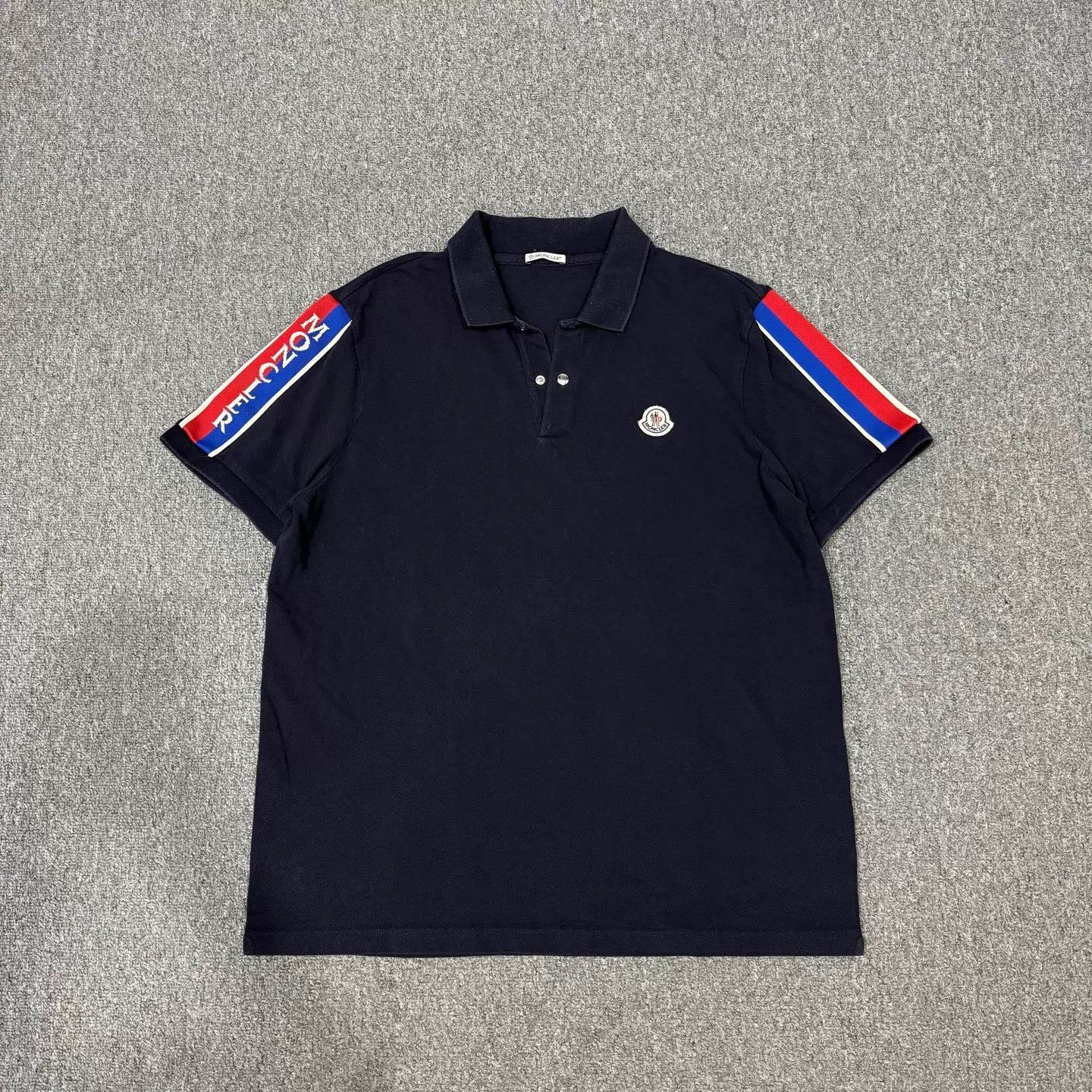 Moncler Moncler Black Logo Embroidered Half-Button SS Polo XXL 95N Size US XXL / EU 58 / 5 - 1 Thumbnail