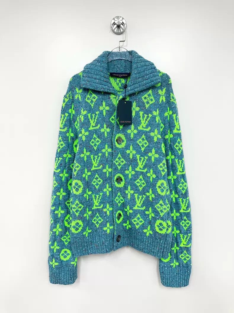 Louis Vuitton Louis Vuitton Fluorescent green printed logo knitted cardi Size US M / EU 48-50 / 2 - 1 Thumbnail
