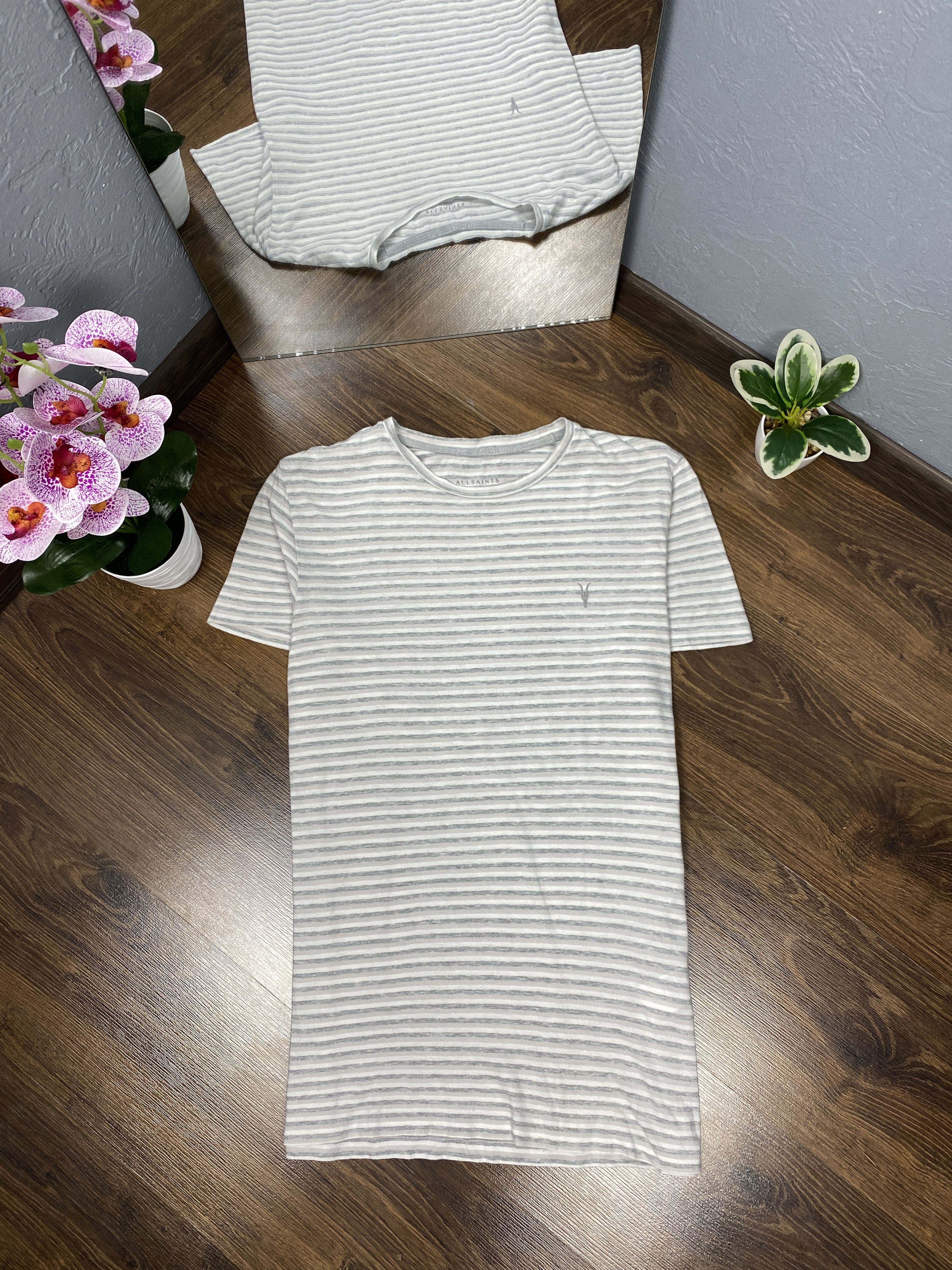 Allsaints Allsaints vintage short sleeve t-shirt y2k Size US XS / EU 42 / 0 - 1 Thumbnail