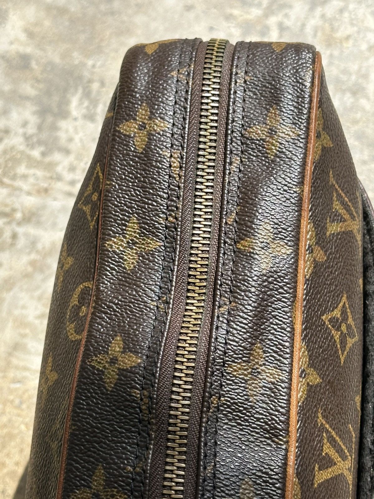 Louis Vuitton Vintage 1980 Louis Vuitton Compiegne 28 Clutch Bag (SL0946) Size ONE SIZE - 13 Thumbnail