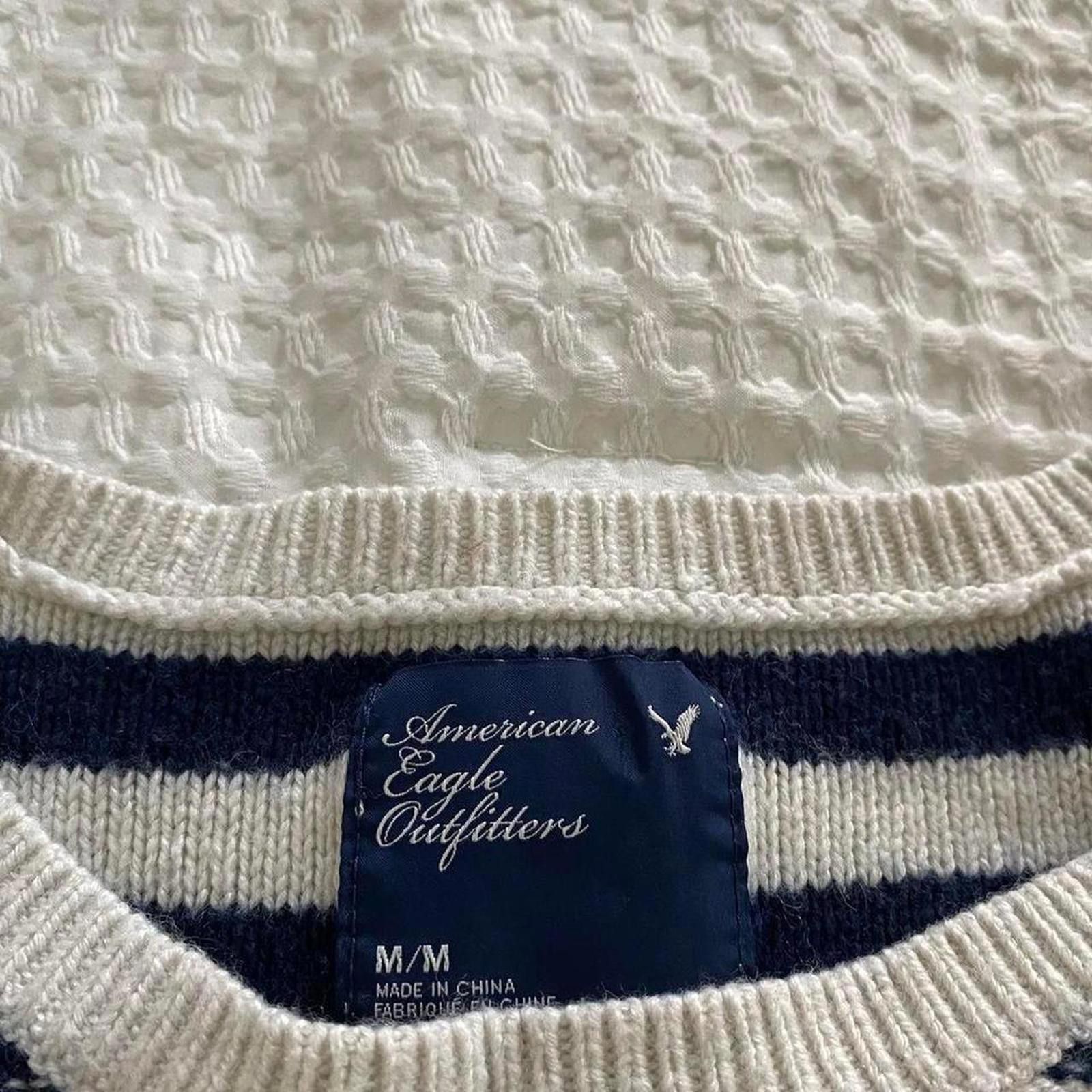 American Eagle Outfitters Soft and warm navy and white striped sweater Size XS / US 0-2 / IT 36-38 - 2 Thumbnail